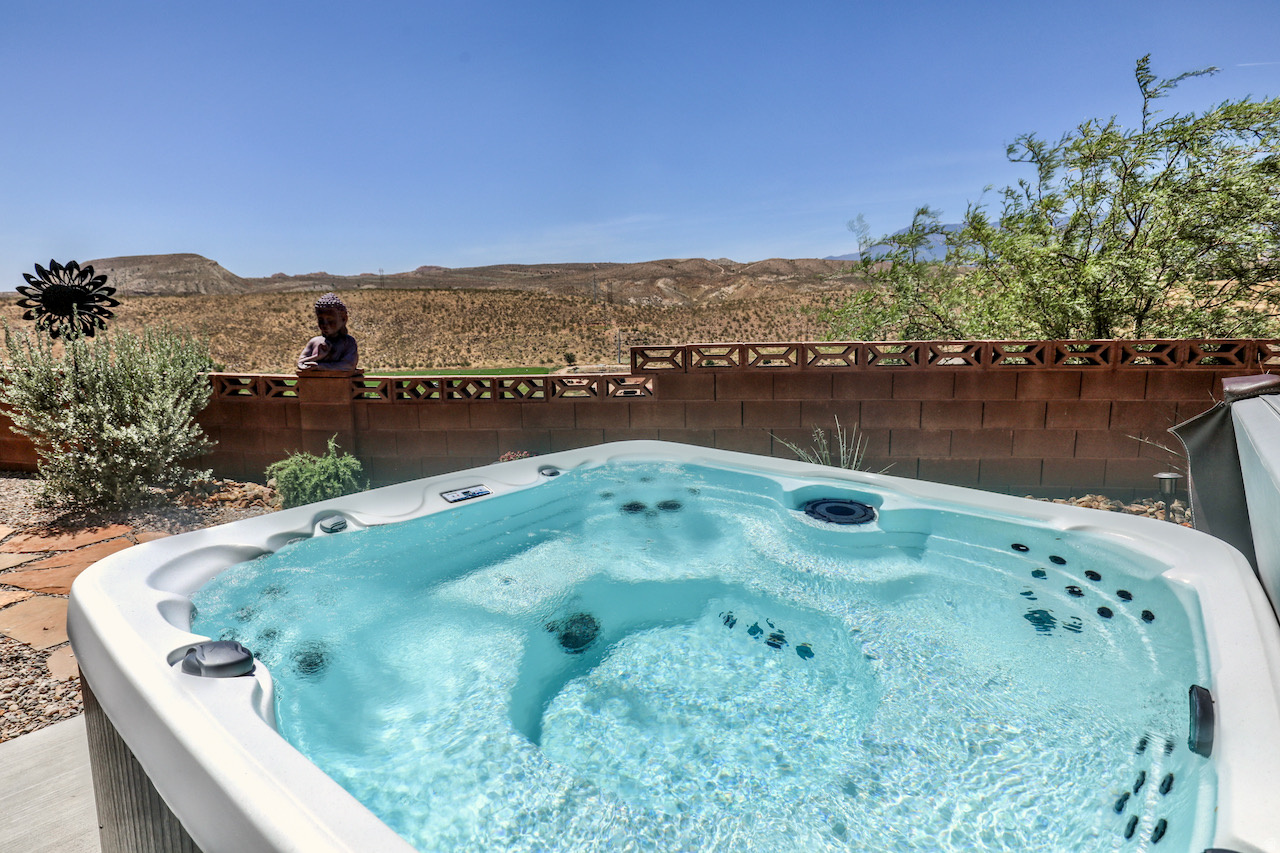 VINTAGE PARK MESA - Residential