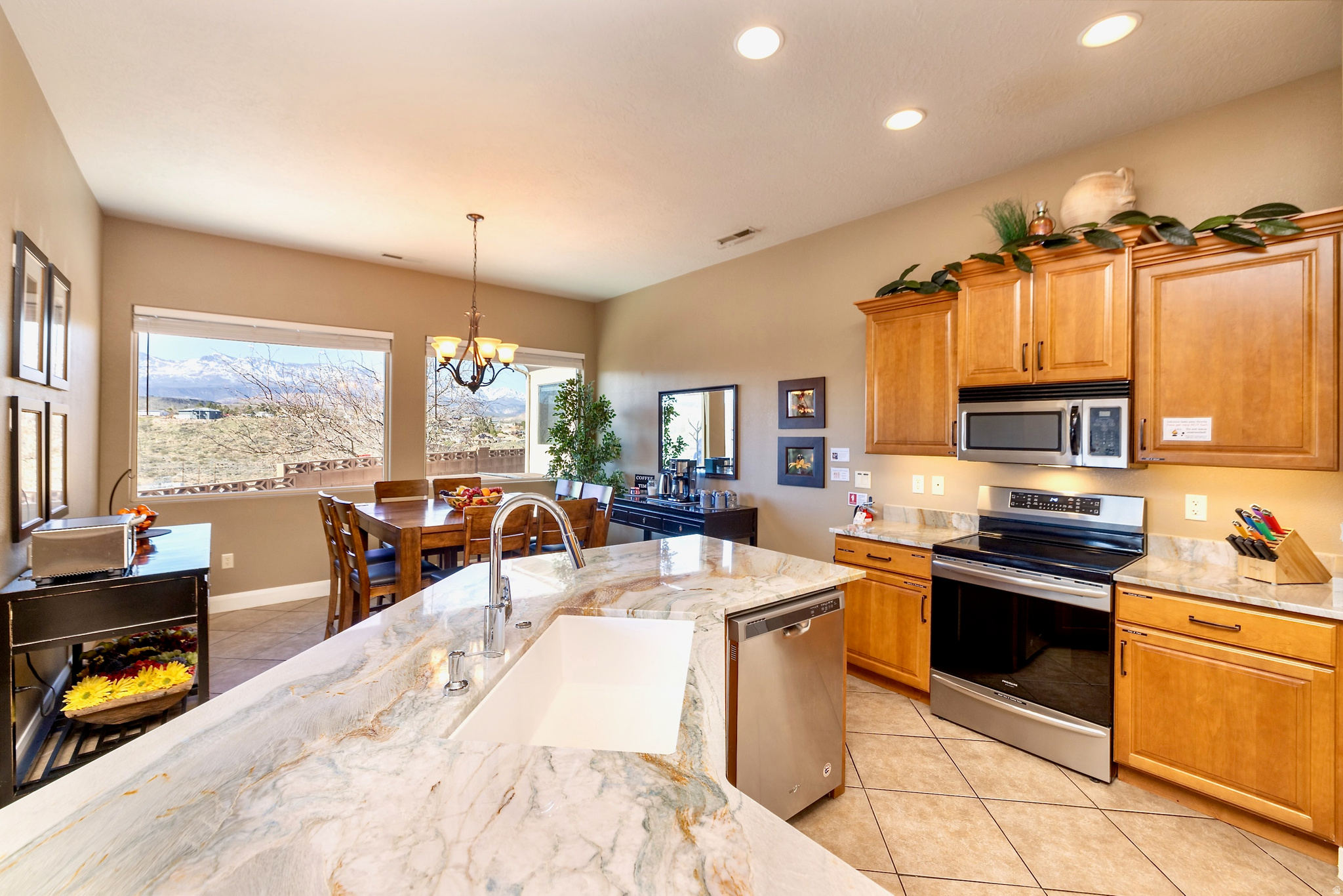 VINTAGE PARK MESA - Residential