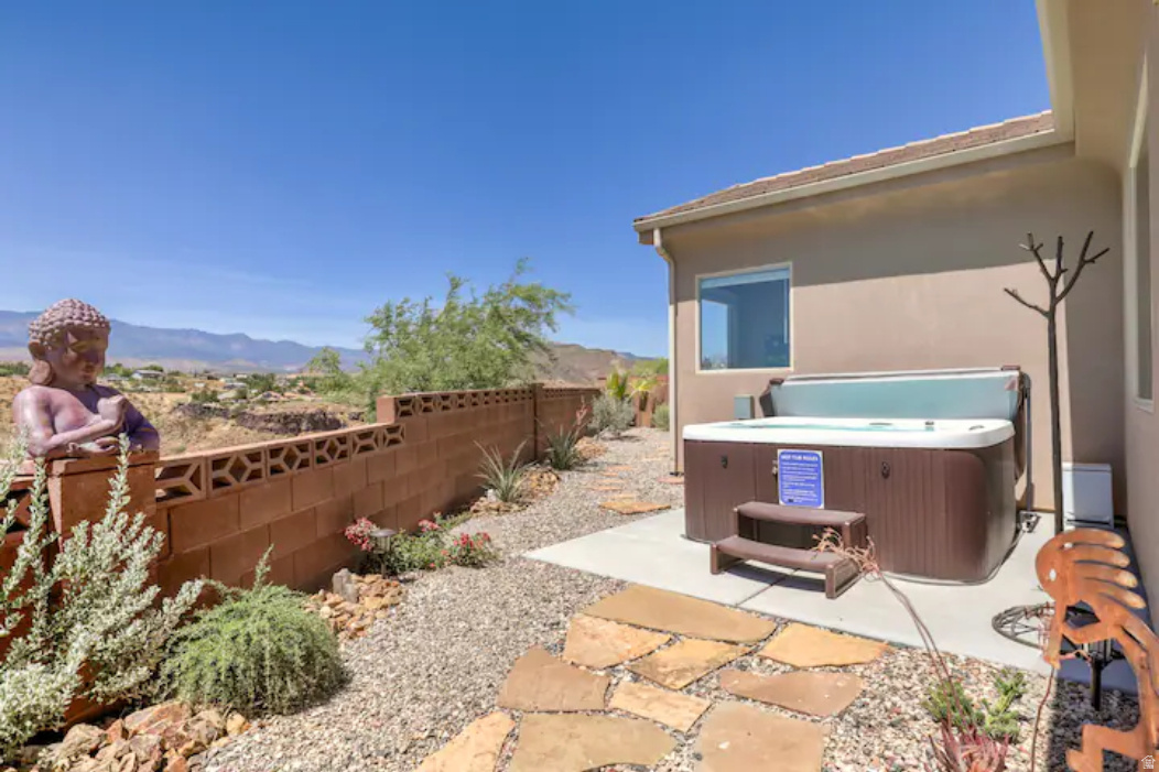 VINTAGE PARK MESA - Residential