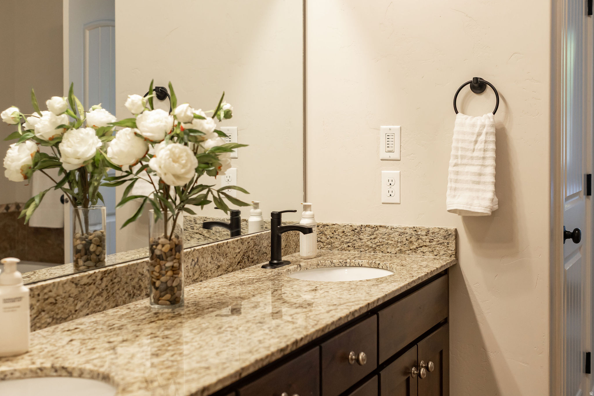 STONE HAVEN - Residential
