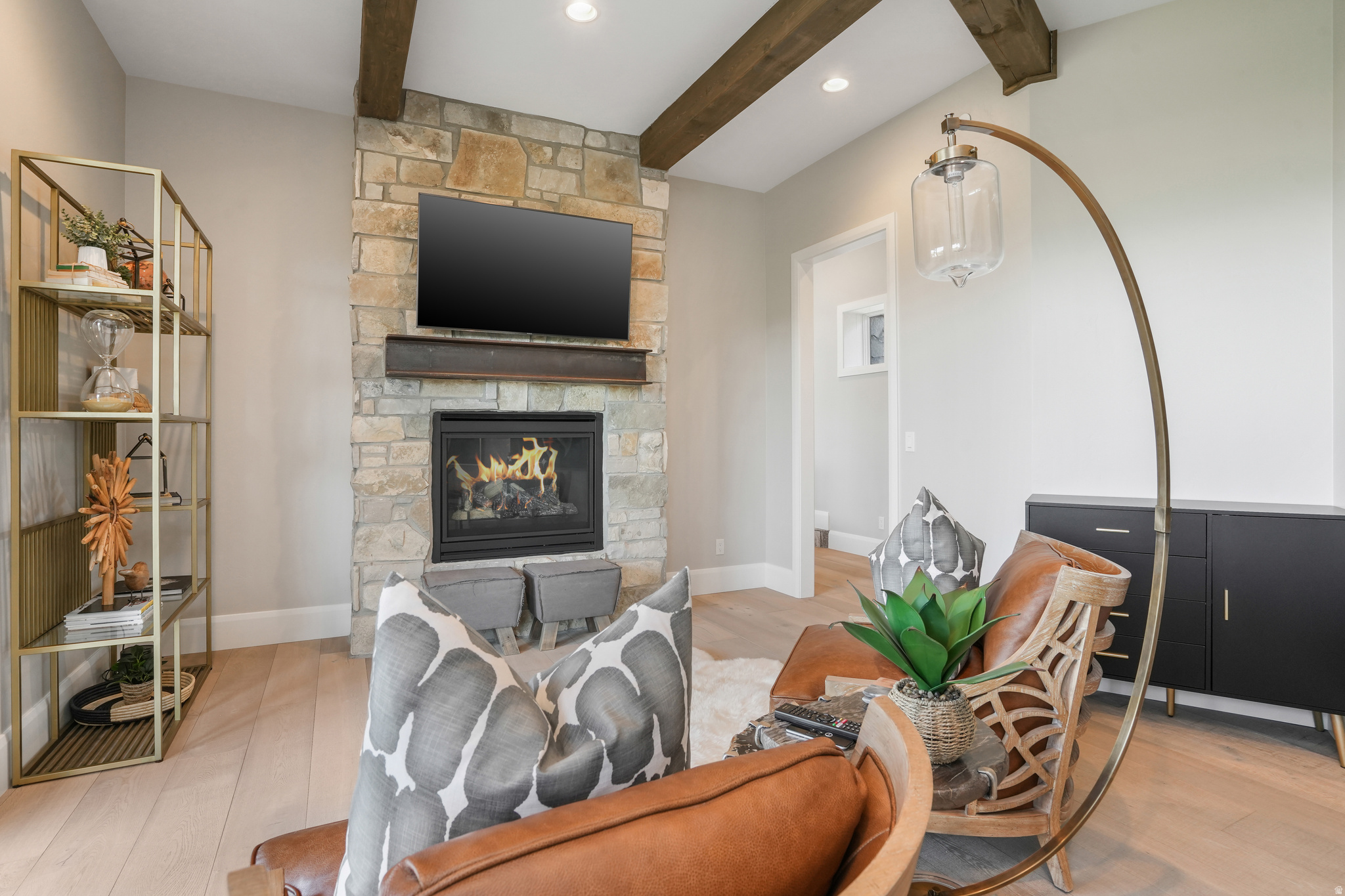 RED LEDGES - Residential