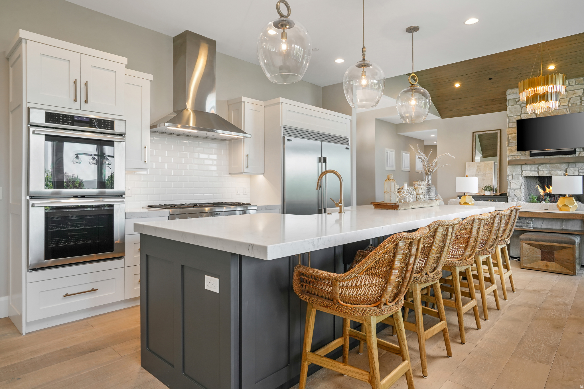 RED LEDGES - Residential