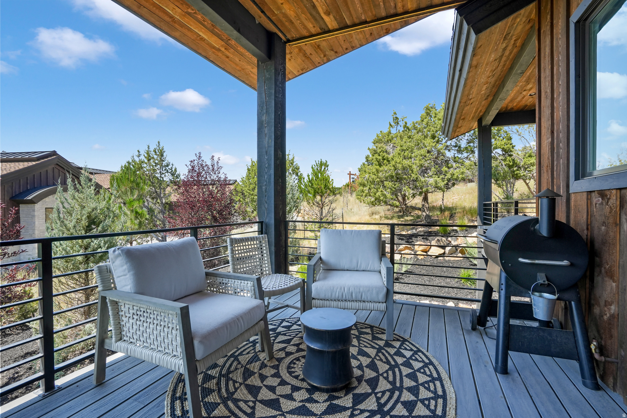 RED LEDGES - Residential