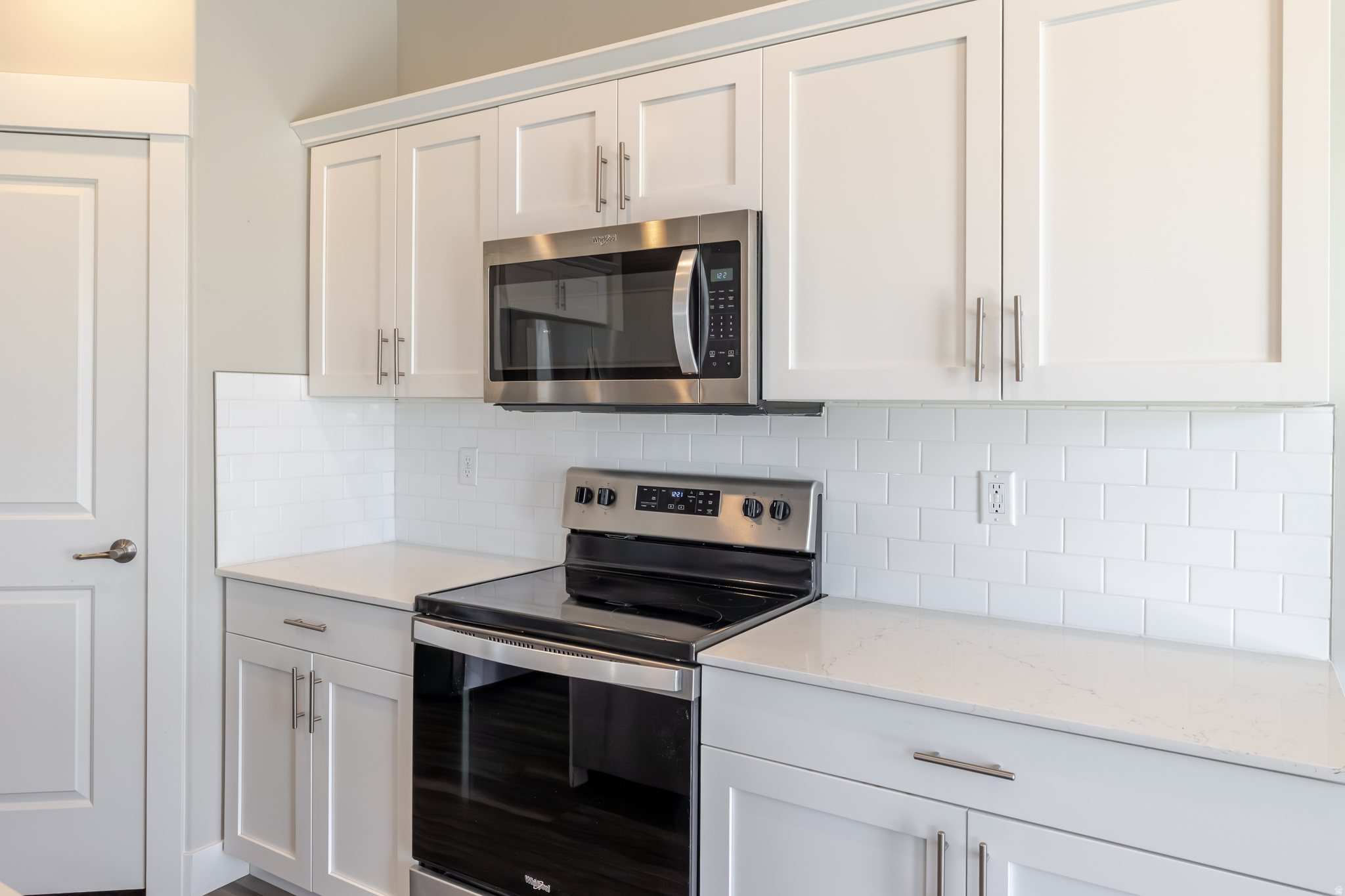 LAKEVIEW - Residential