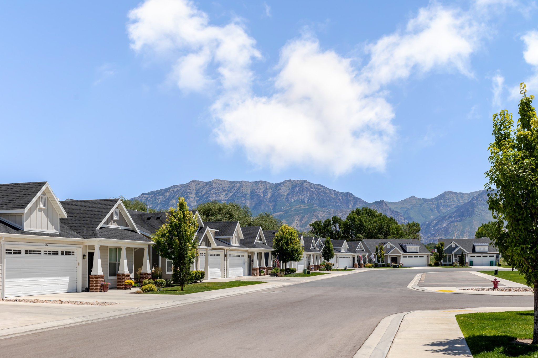 LAKEVIEW - Residential