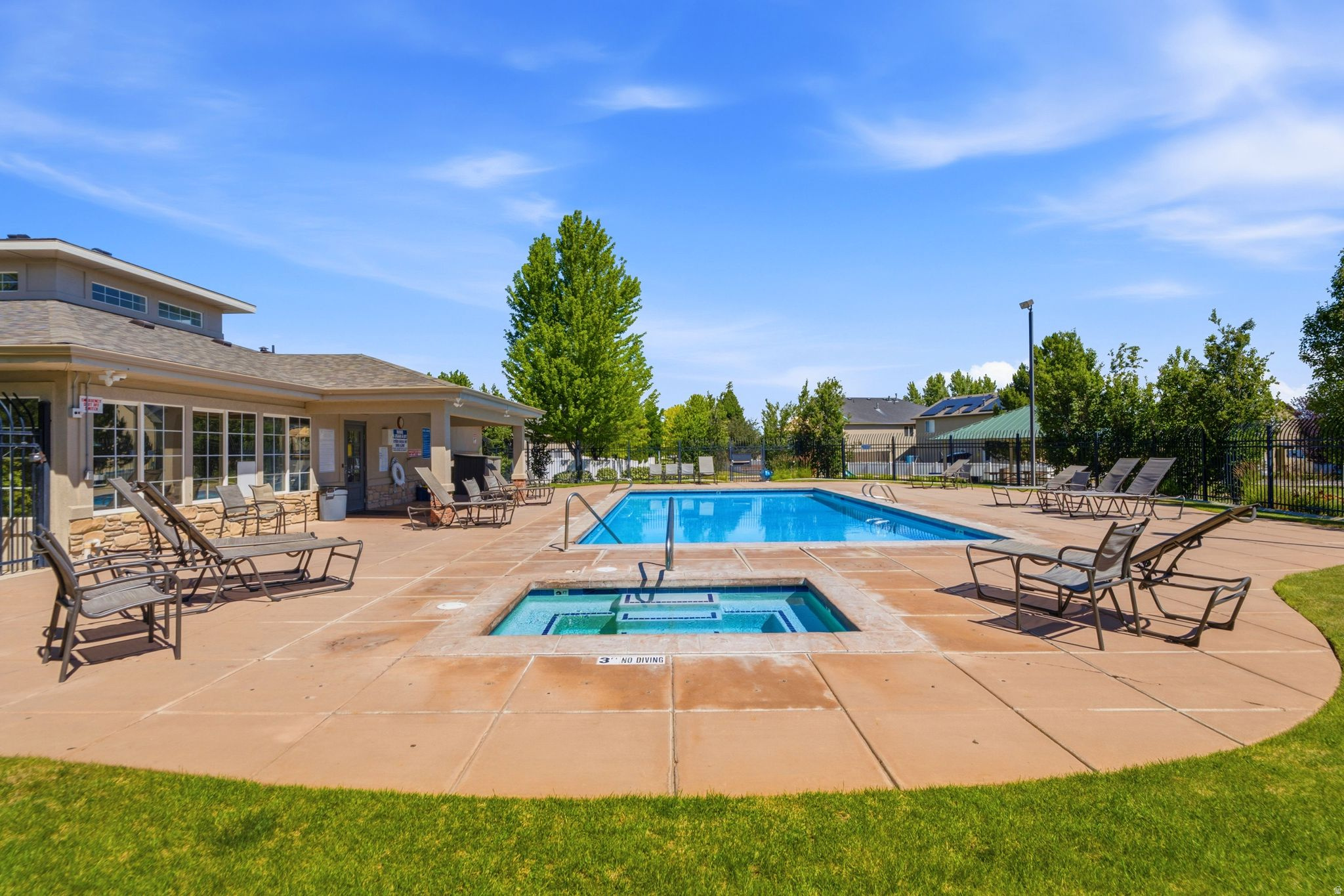 OQUIRRH PARK - Residential