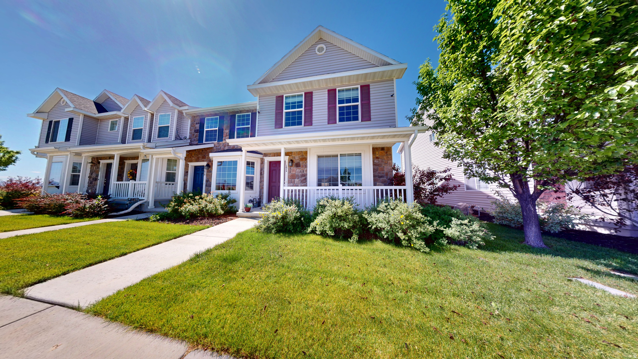 PARKLANE TOWNHOMES - Residential