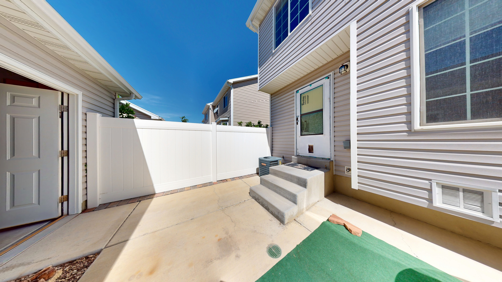 PARKLANE TOWNHOMES - Residential