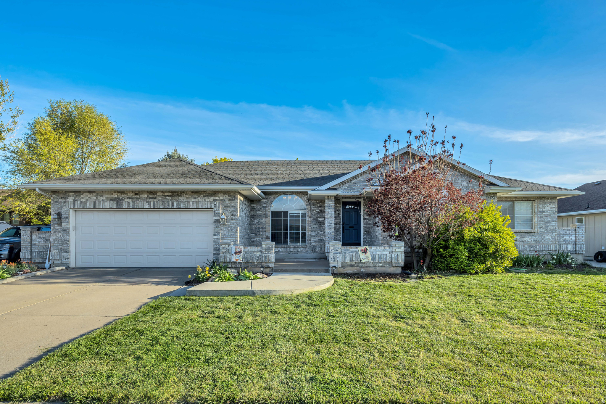 MEADOWLANDS - Residential