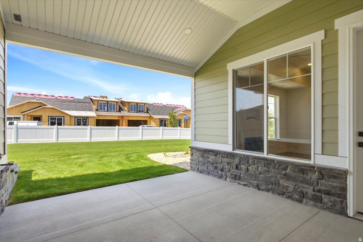 THE COTTAGES AT PEARCE FARM - Residential
