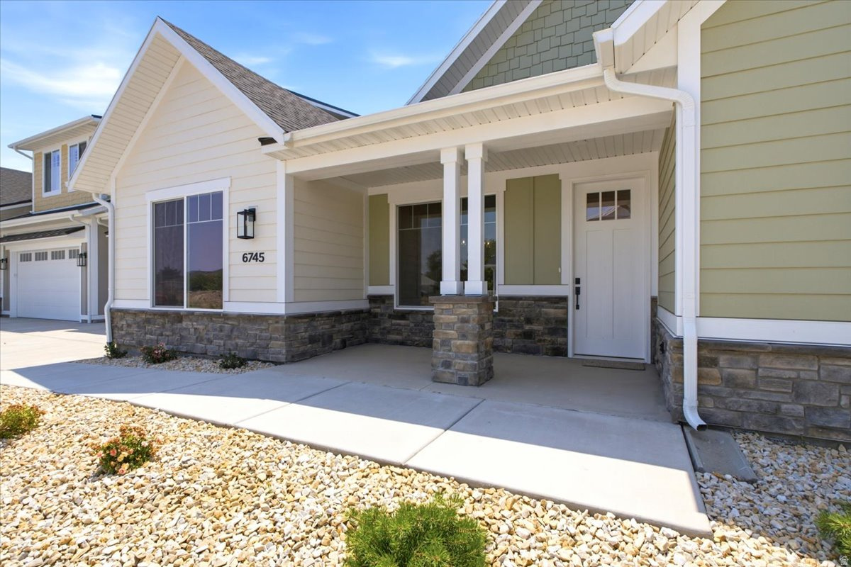 THE COTTAGES AT PEARCE FARM - Residential