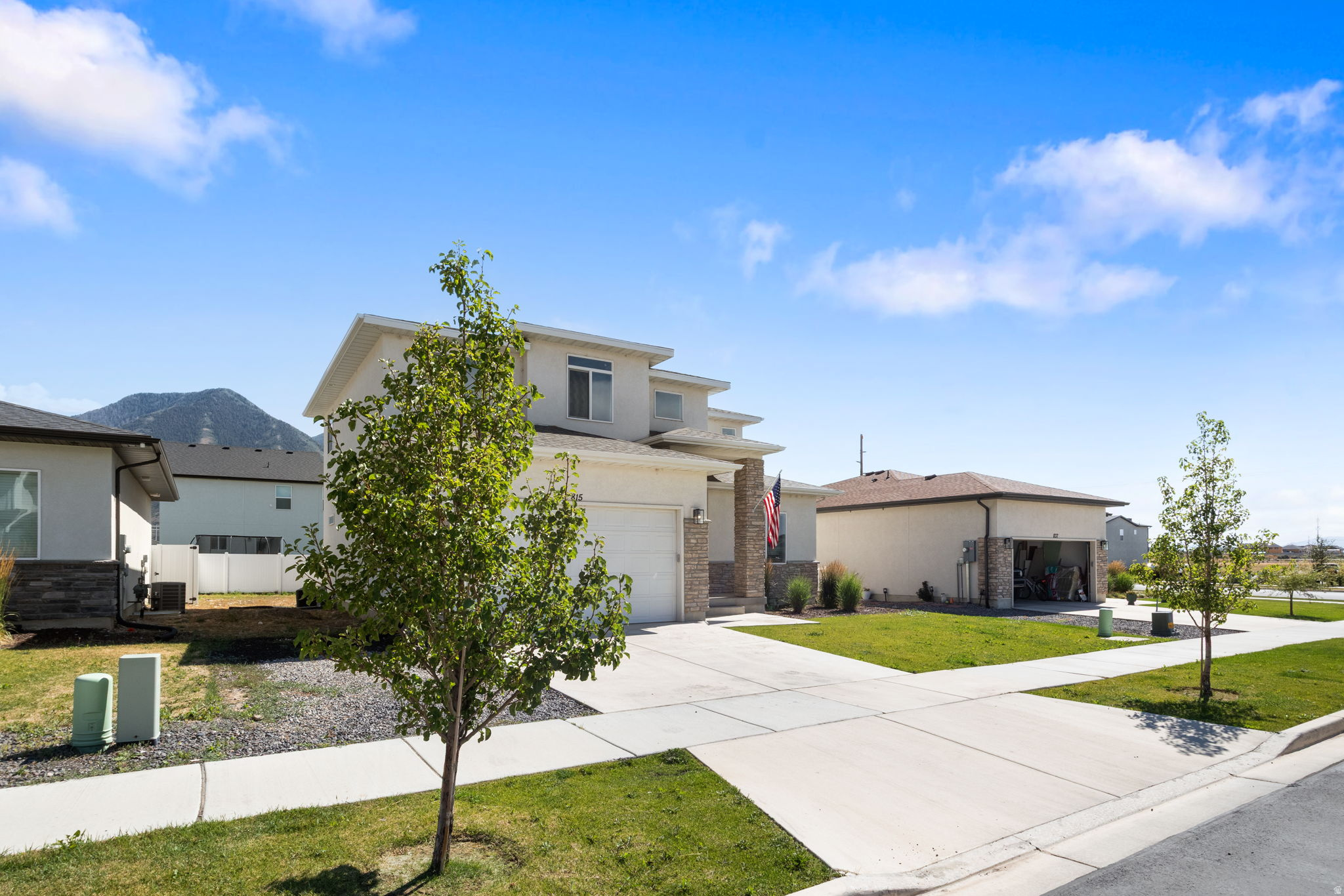 MAPLETON VILLAGE SUBDIVISION PLAT A - Residential