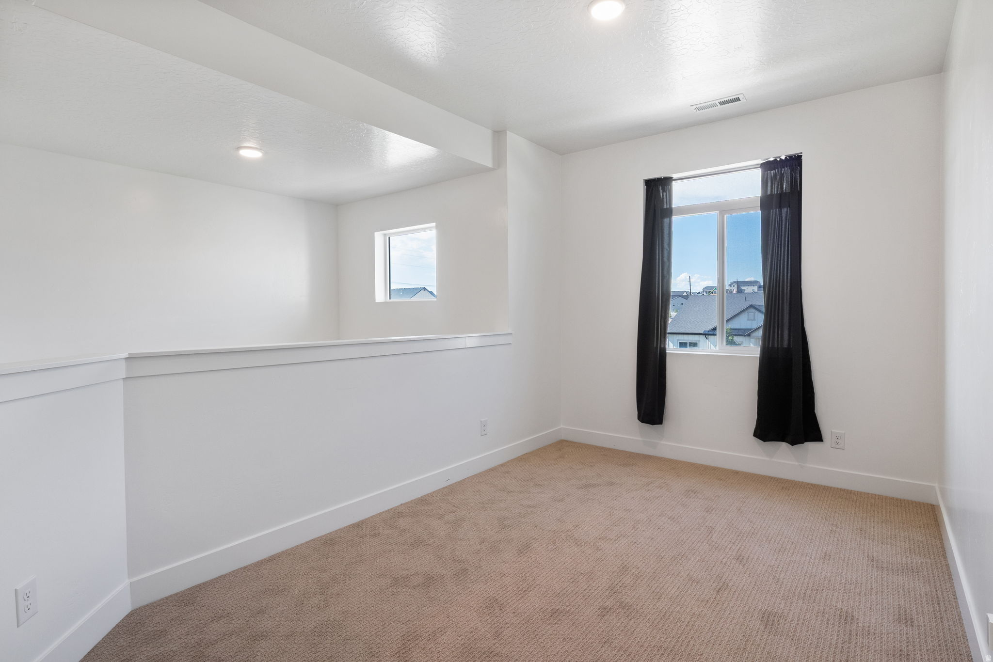 MAPLETON VILLAGE SUBDIVISION PLAT A - Residential