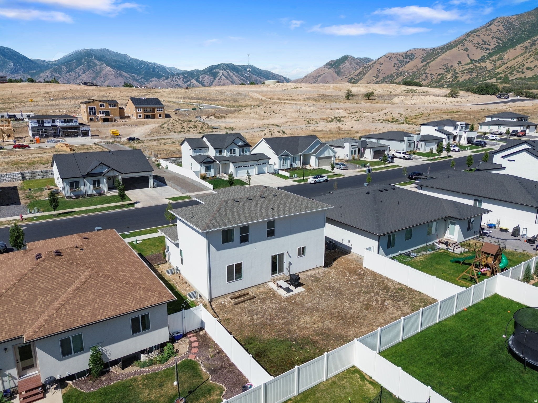 MAPLETON VILLAGE SUBDIVISION PLAT A - Residential