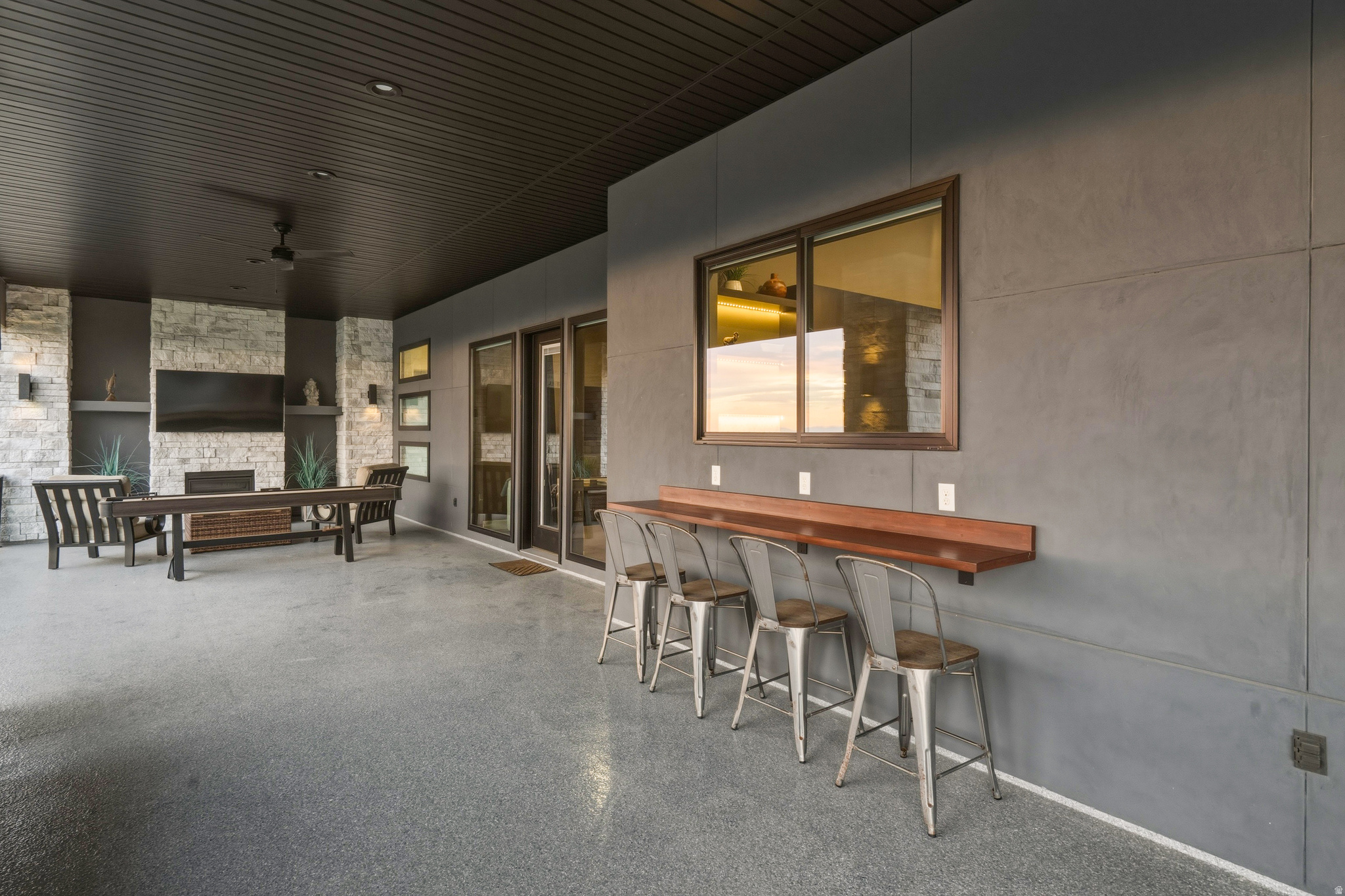 DEER CREST AT HIDDEN SPRINGS - Residential