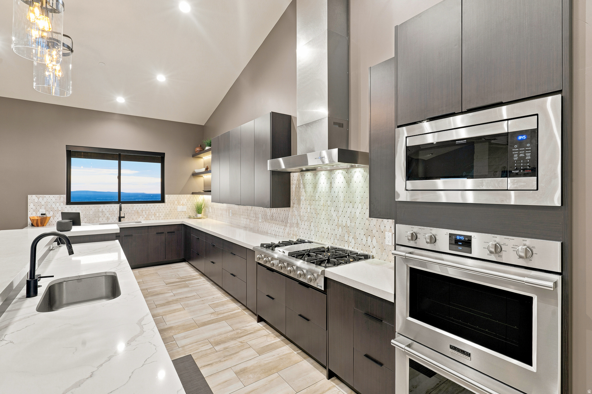 DEER CREST AT HIDDEN SPRINGS - Residential