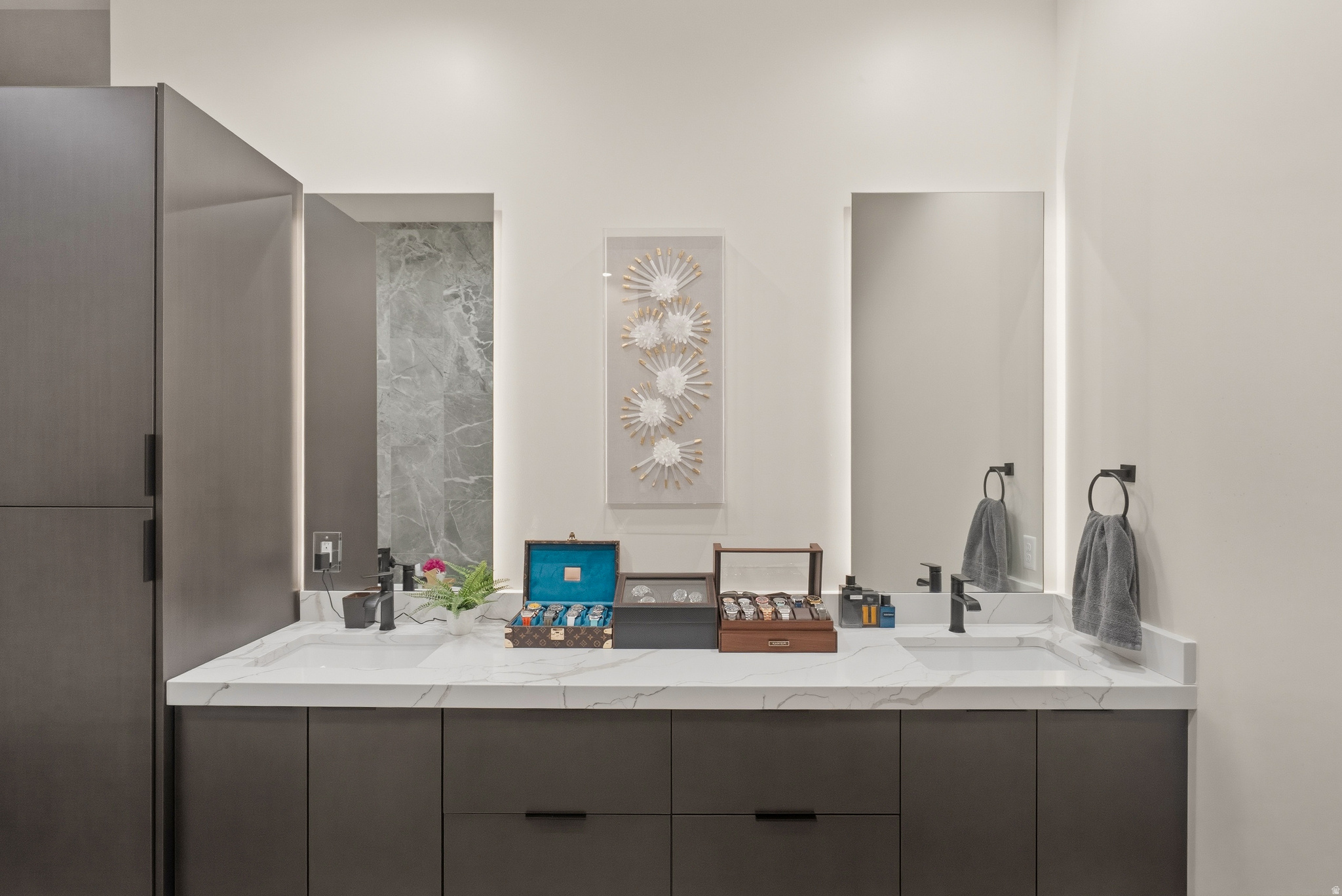 DEER CREST AT HIDDEN SPRINGS - Residential