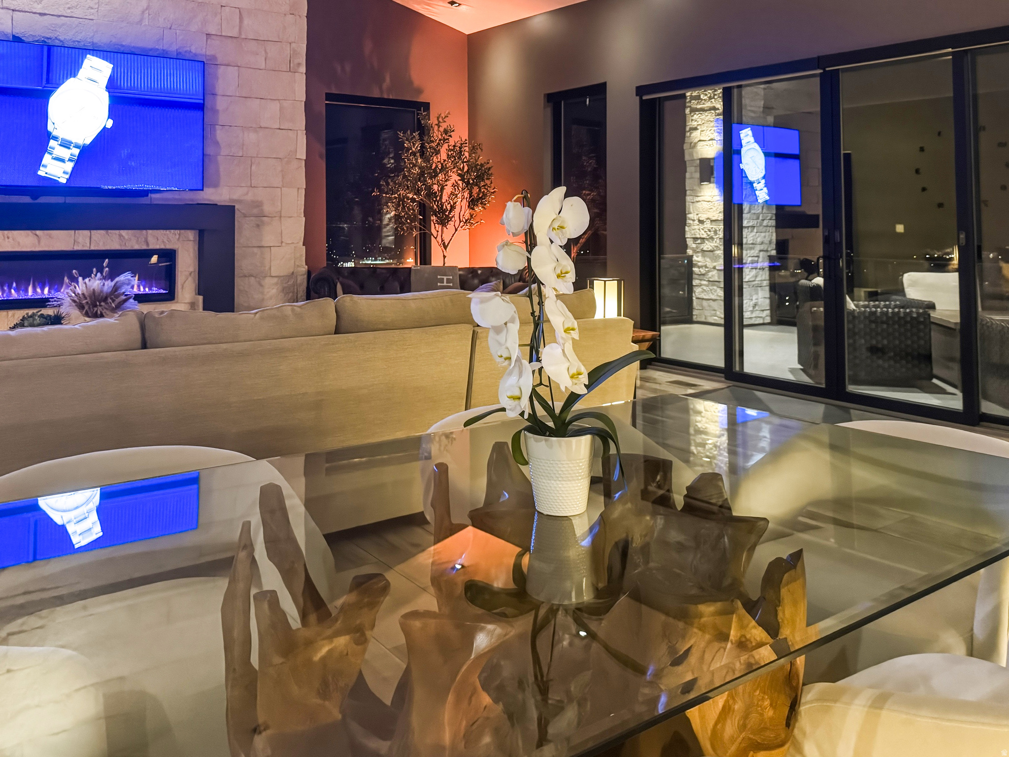 DEER CREST AT HIDDEN SPRINGS - Residential