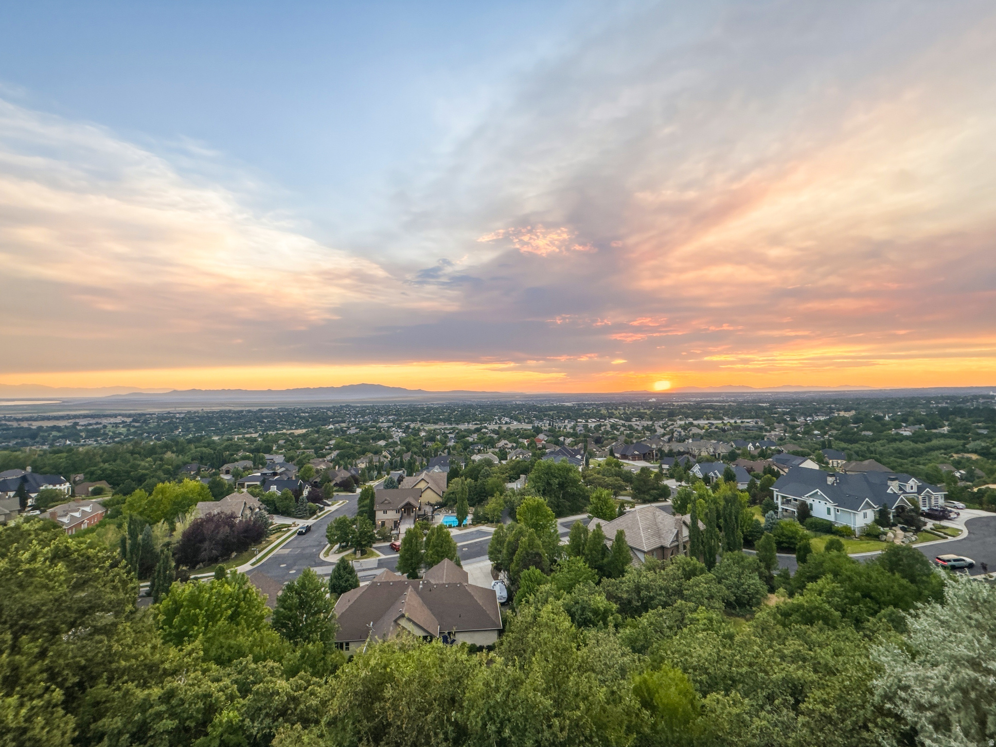DEER CREST AT HIDDEN SPRINGS - Residential