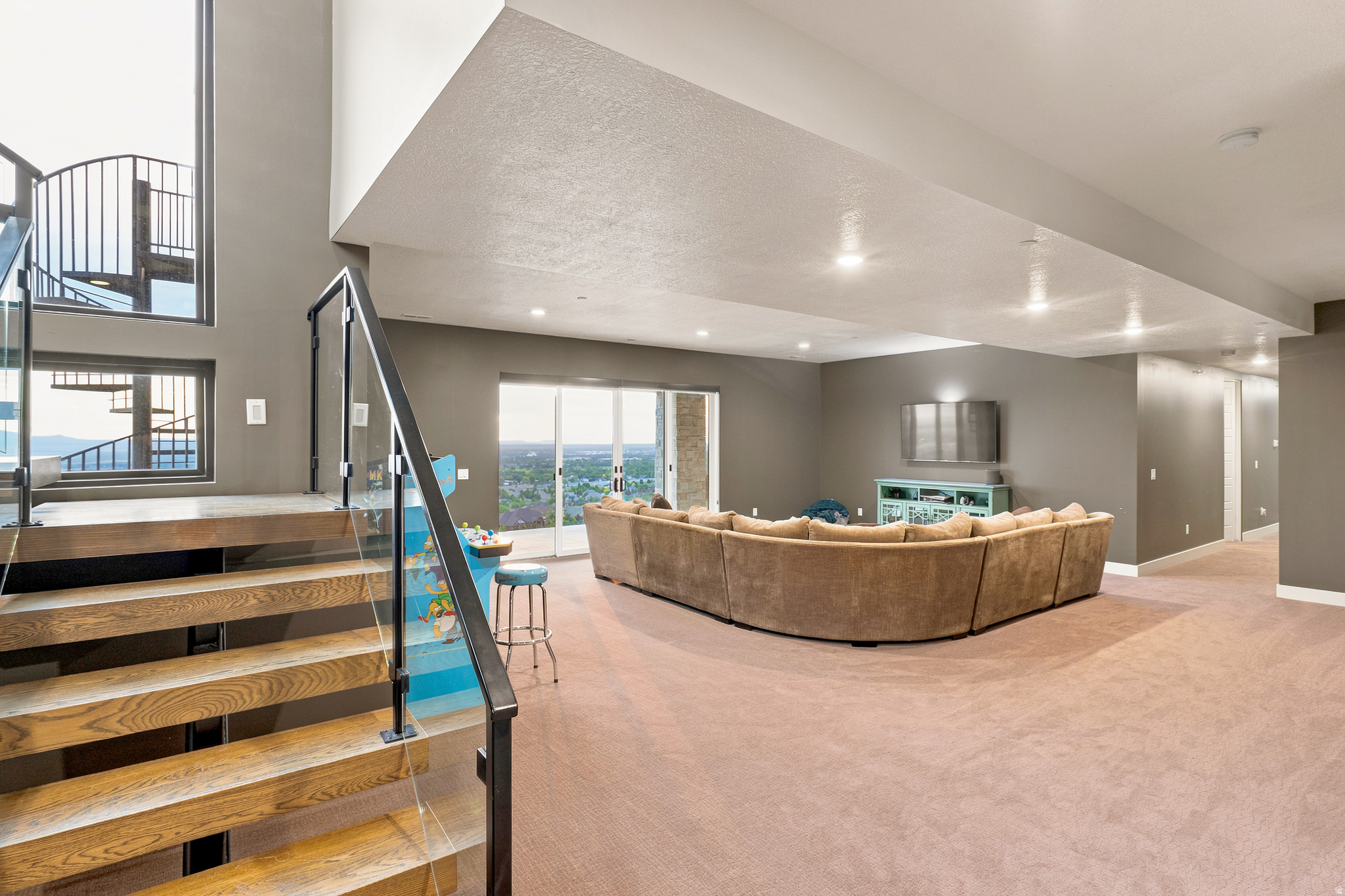 DEER CREST AT HIDDEN SPRINGS - Residential