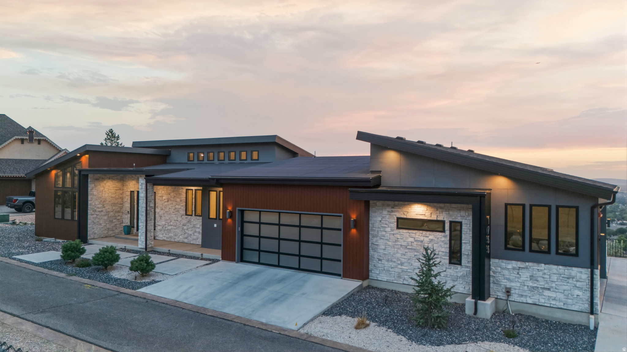 DEER CREST AT HIDDEN SPRINGS - Residential