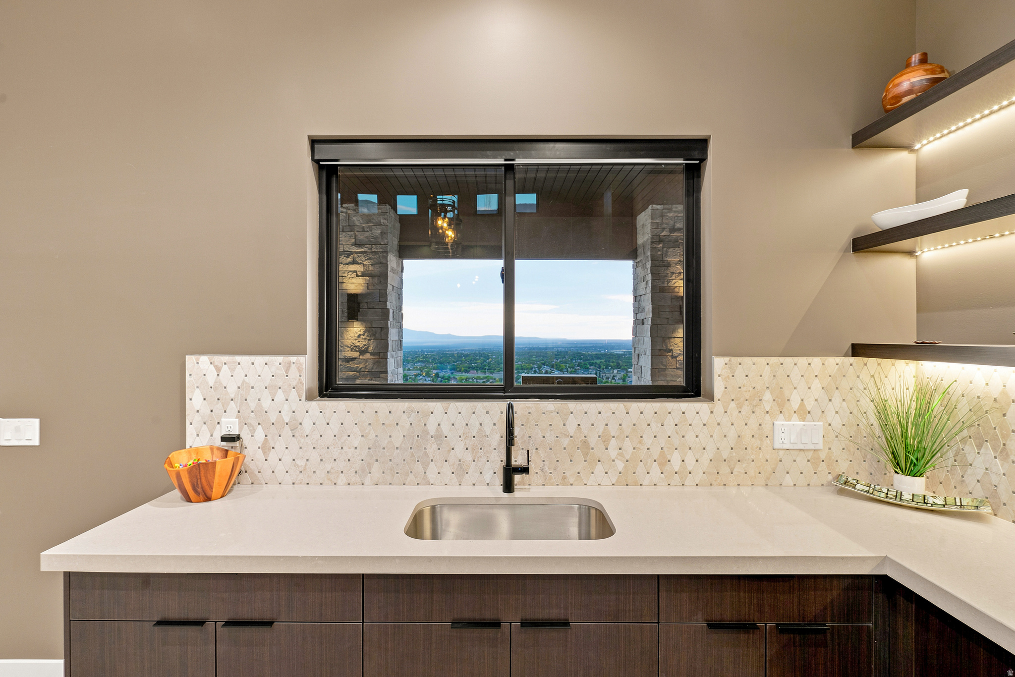 DEER CREST AT HIDDEN SPRINGS - Residential