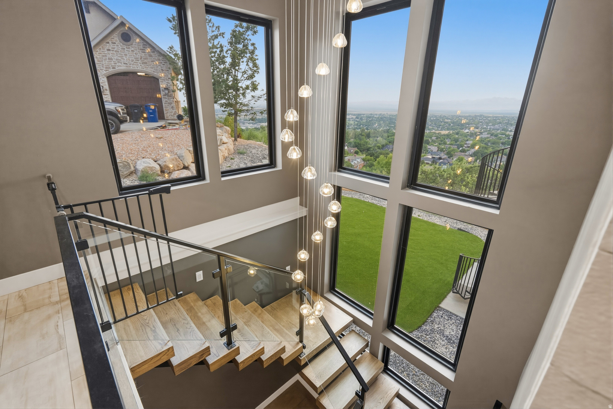 DEER CREST AT HIDDEN SPRINGS - Residential