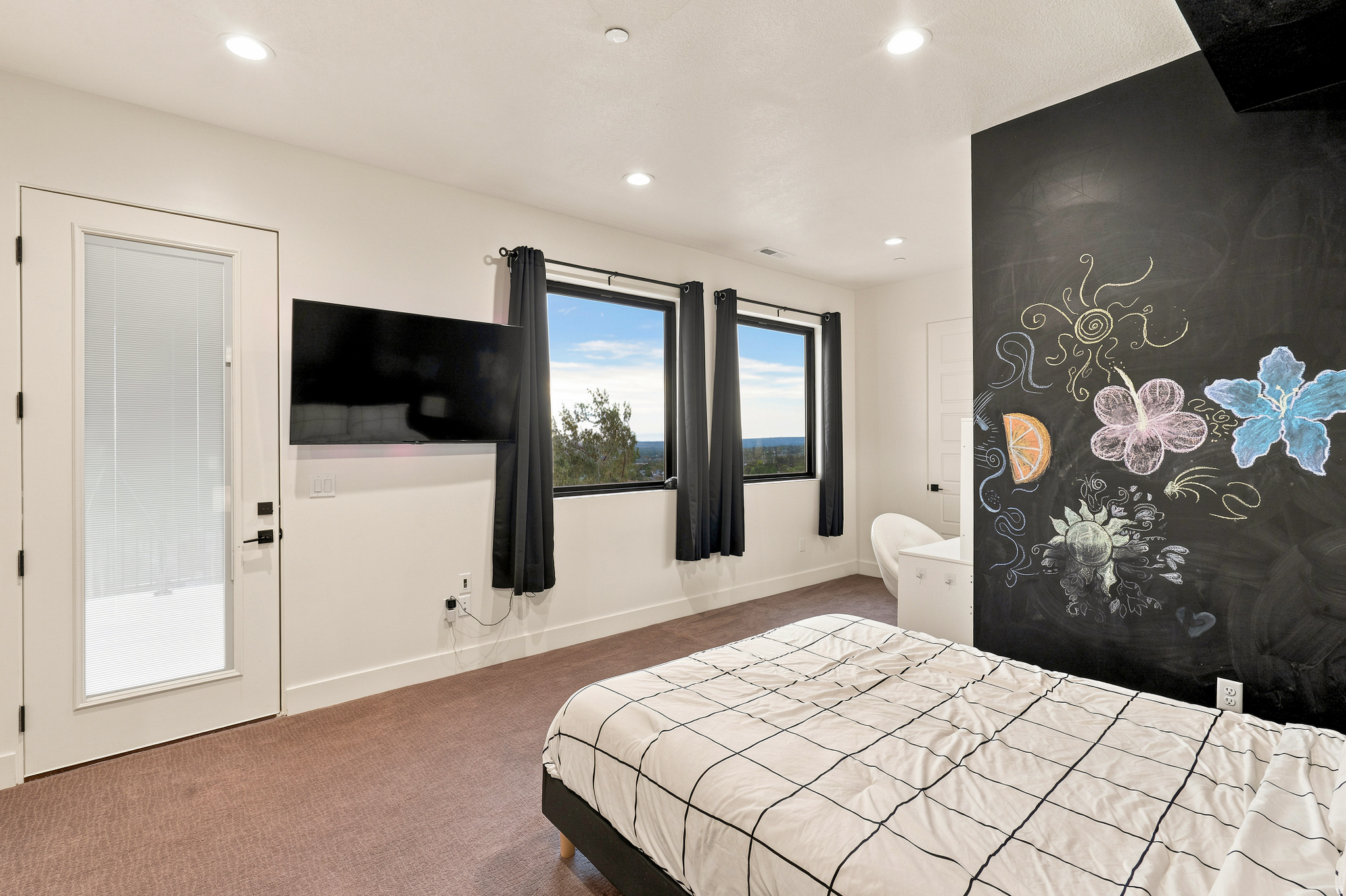 DEER CREST AT HIDDEN SPRINGS - Residential