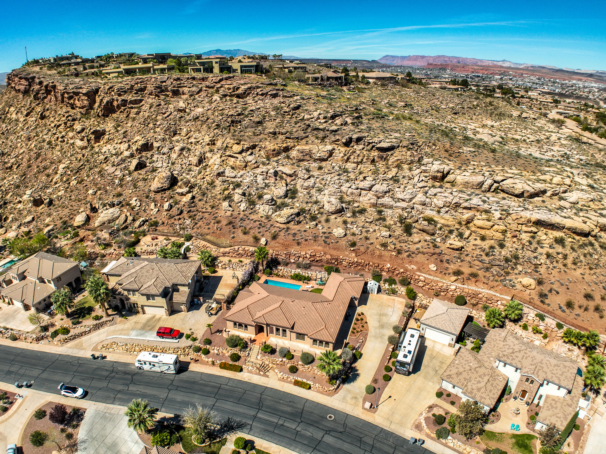 GREYSTONE ESTATES - Residential