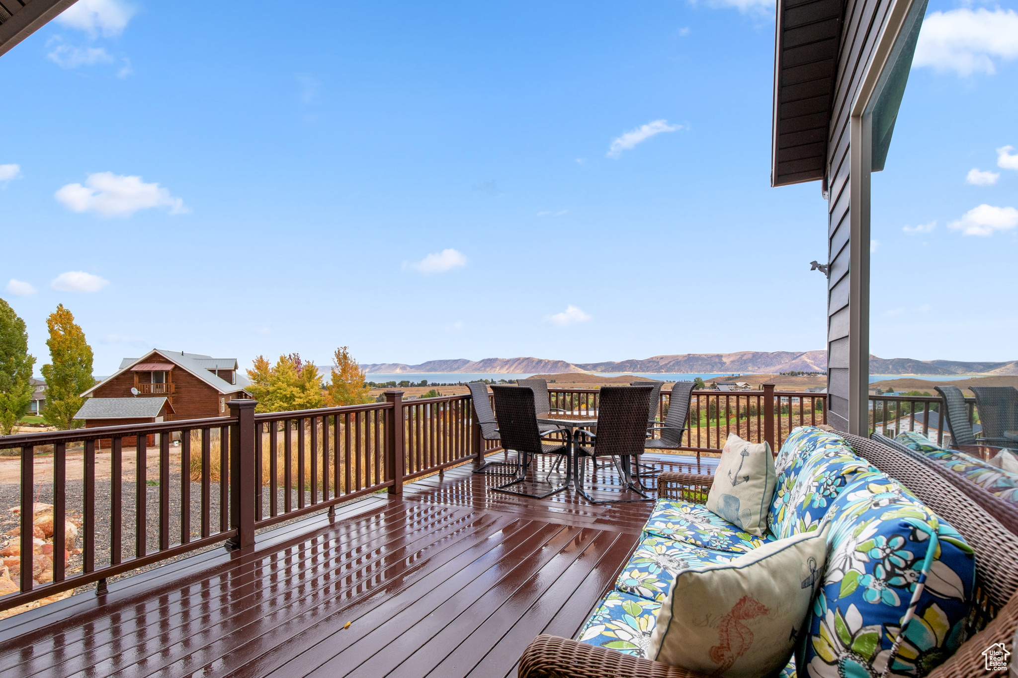 GOLF COURSE SUB 2 LOT 82 - Residential