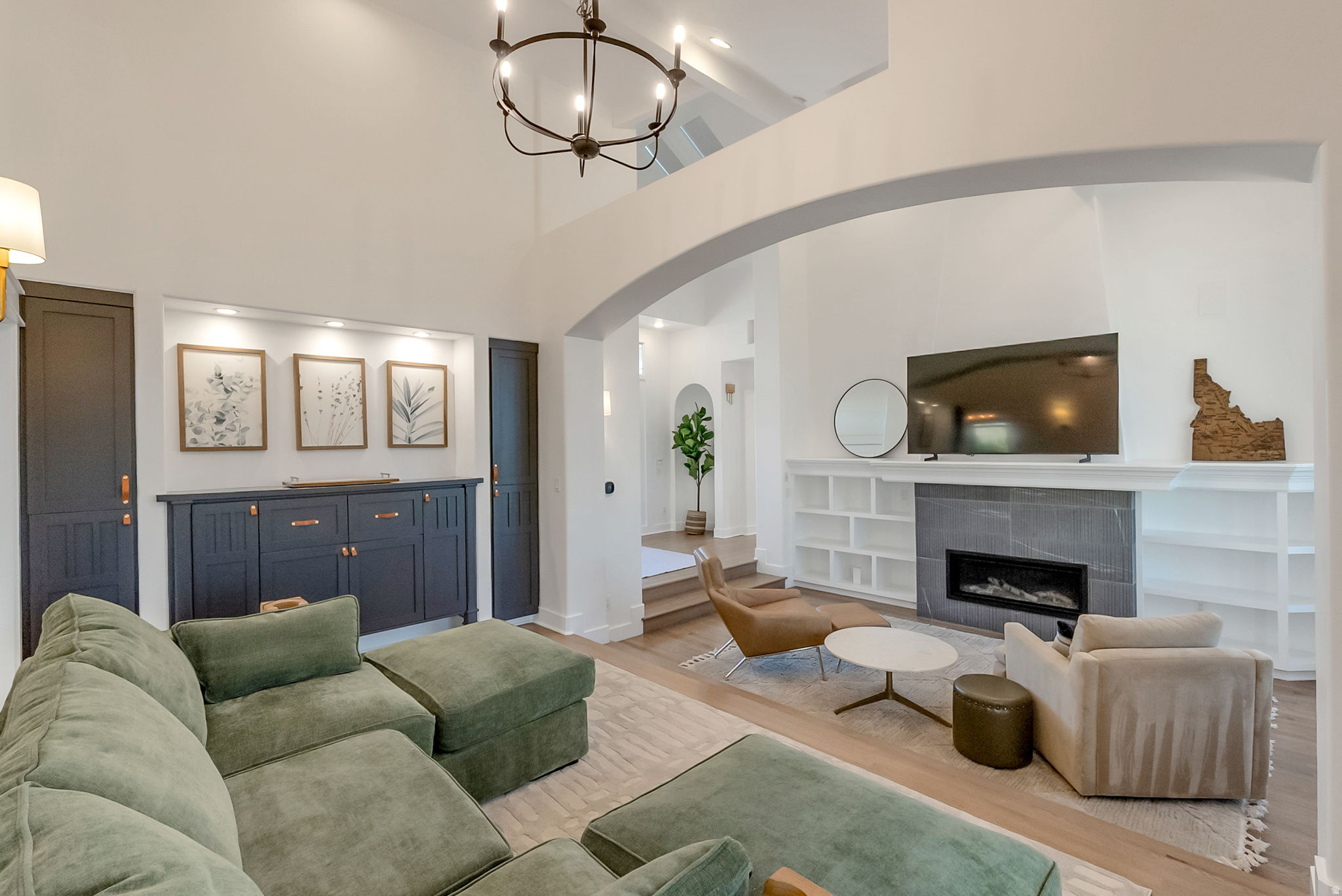 EAGLEWOOD ESTATES - Residential
