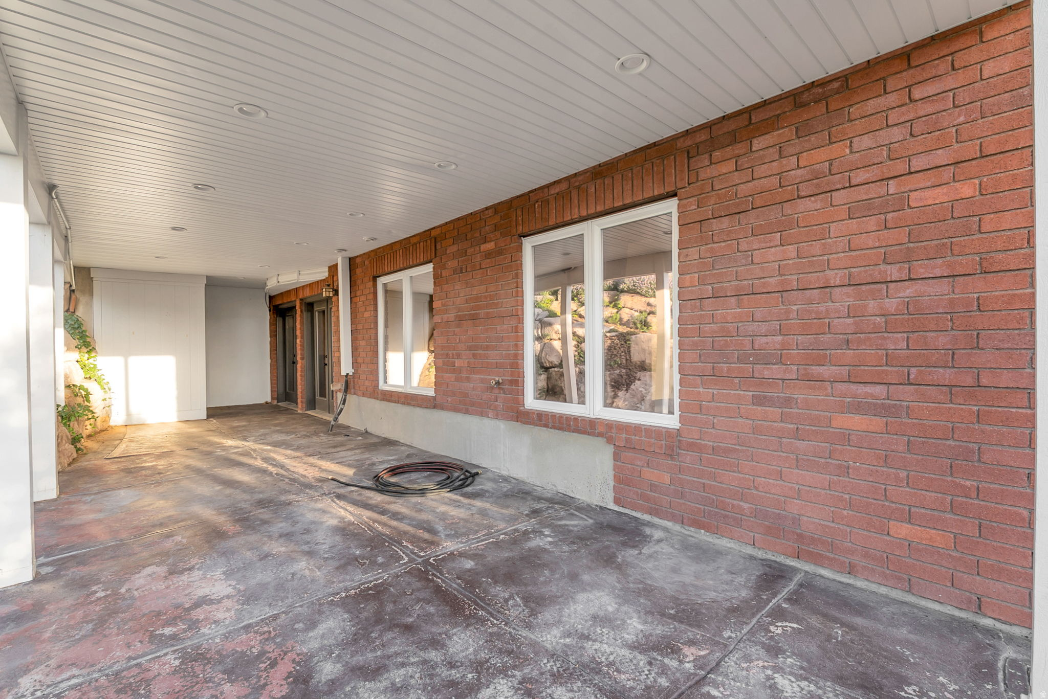 EAGLEWOOD ESTATES - Residential