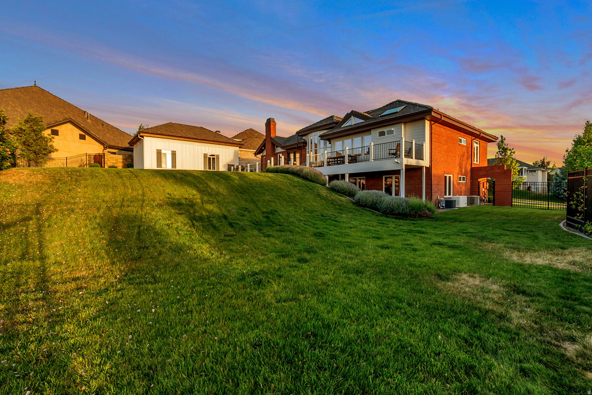 EAGLEWOOD ESTATES - Residential