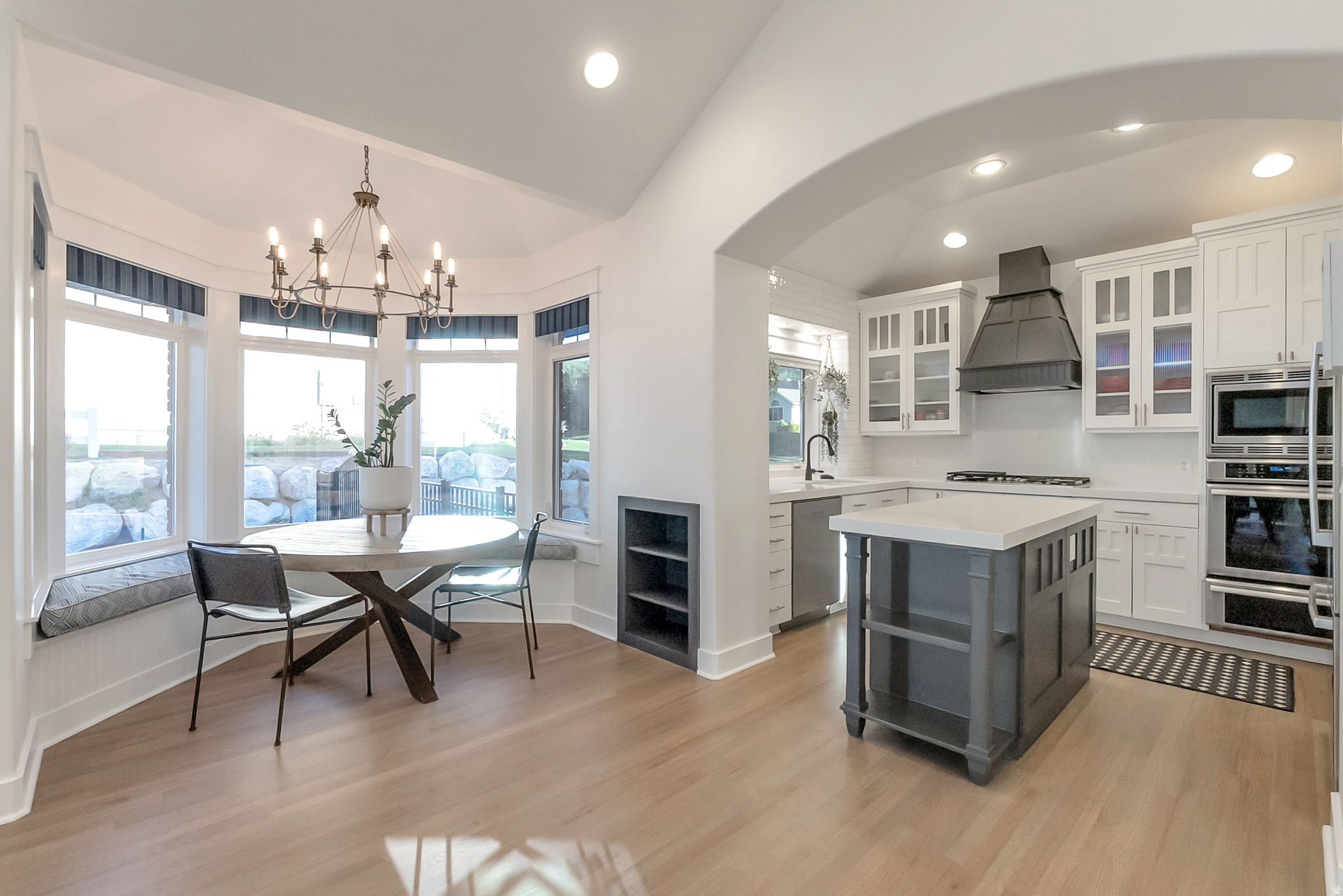 EAGLEWOOD ESTATES - Residential
