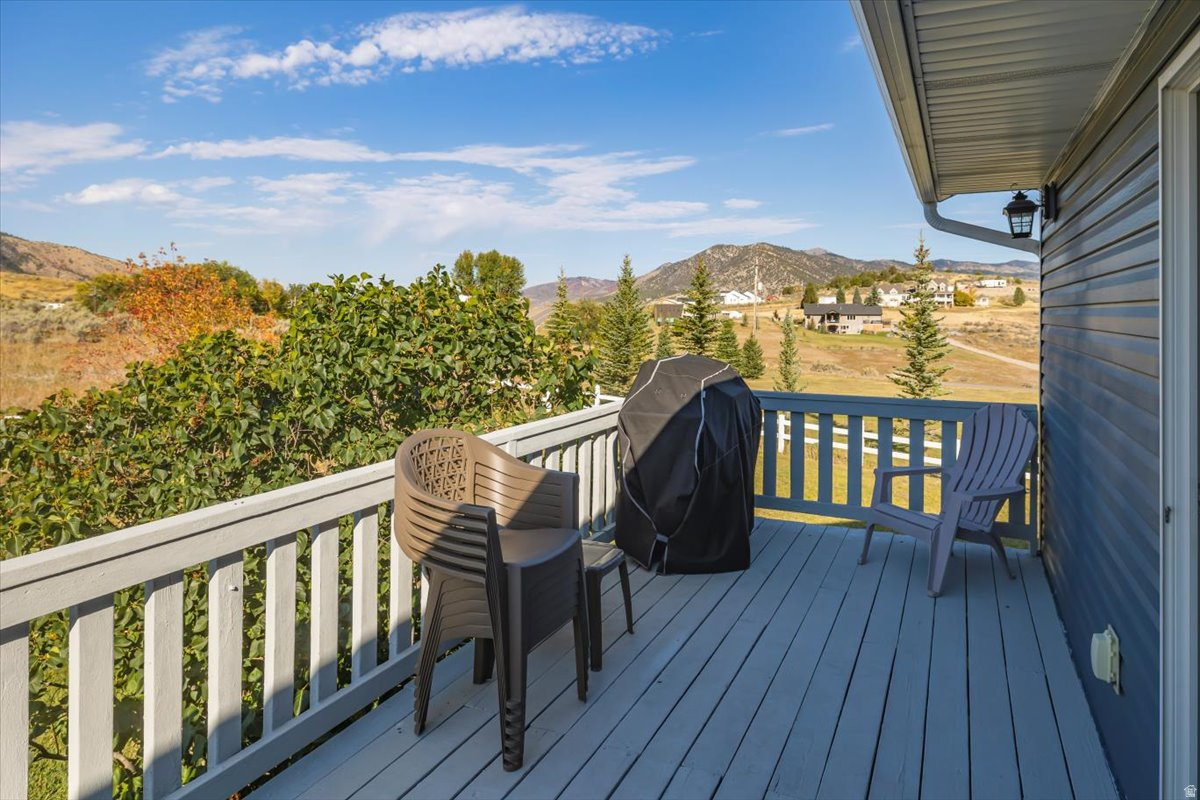 THUNDER CANYON ESTATES - Residential