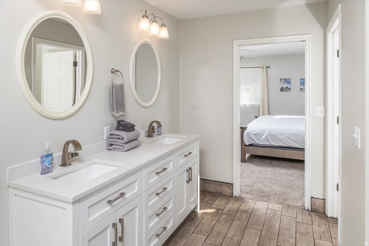 THUNDER CANYON ESTATES - Residential