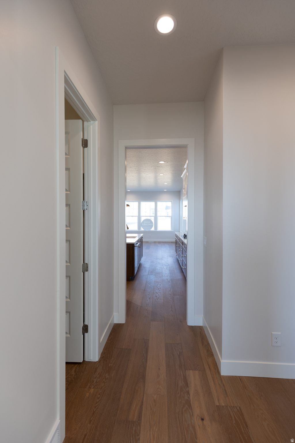 BEACON POINTE - Residential