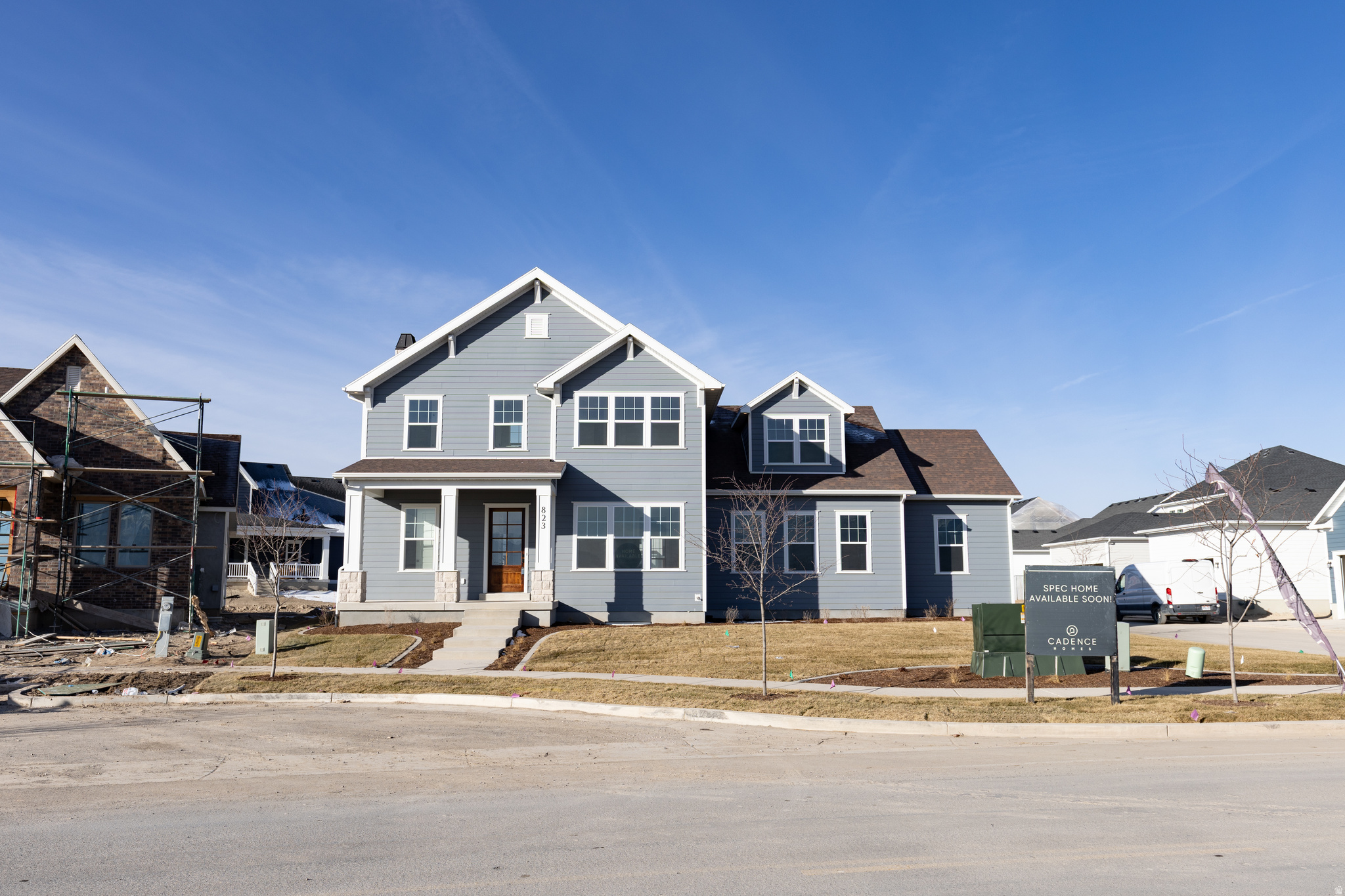 BEACON POINTE - Residential