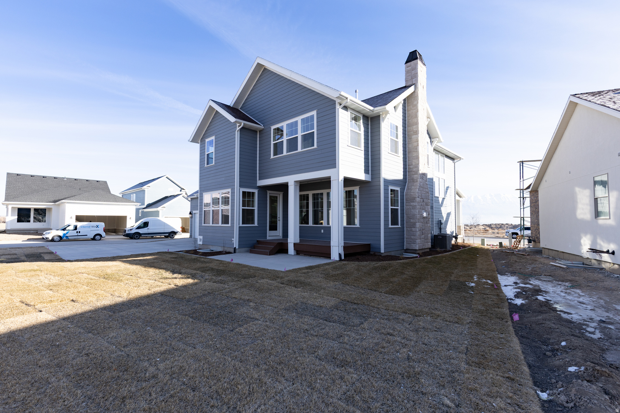 BEACON POINTE - Residential