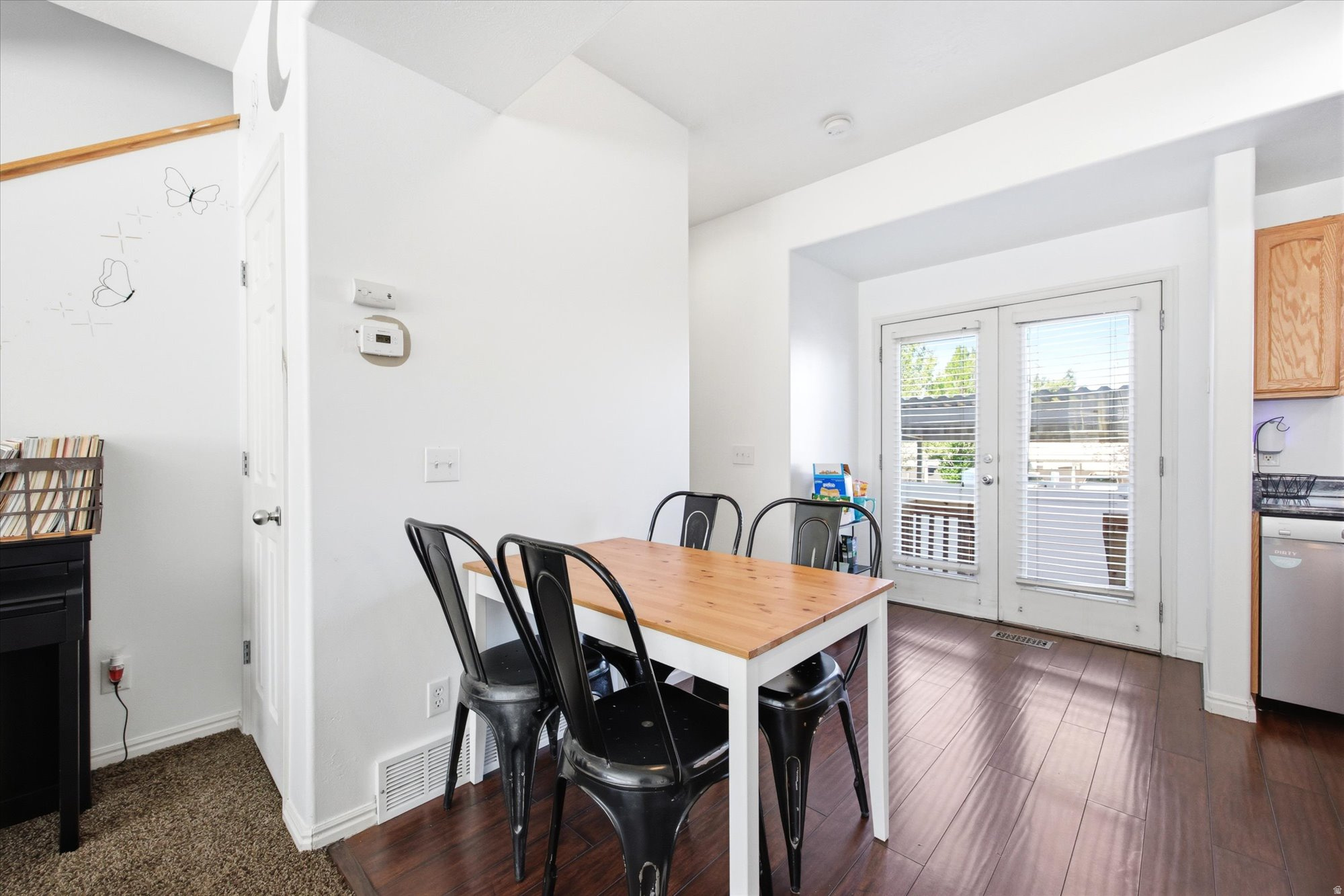 MADISON SQUARE TOWNH - Residential