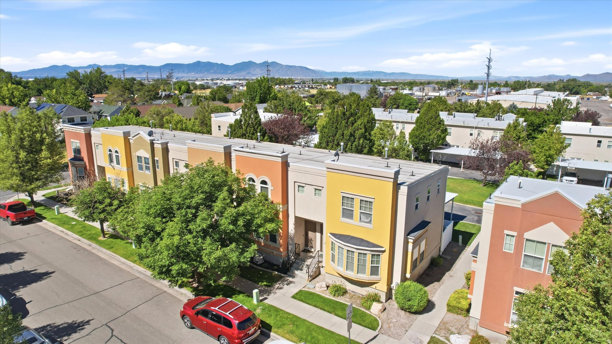 MADISON SQUARE TOWNH - Residential