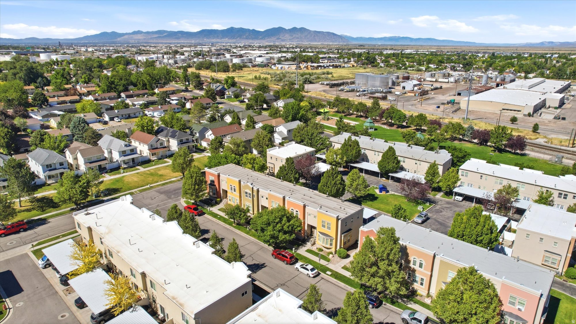 MADISON SQUARE TOWNH - Residential