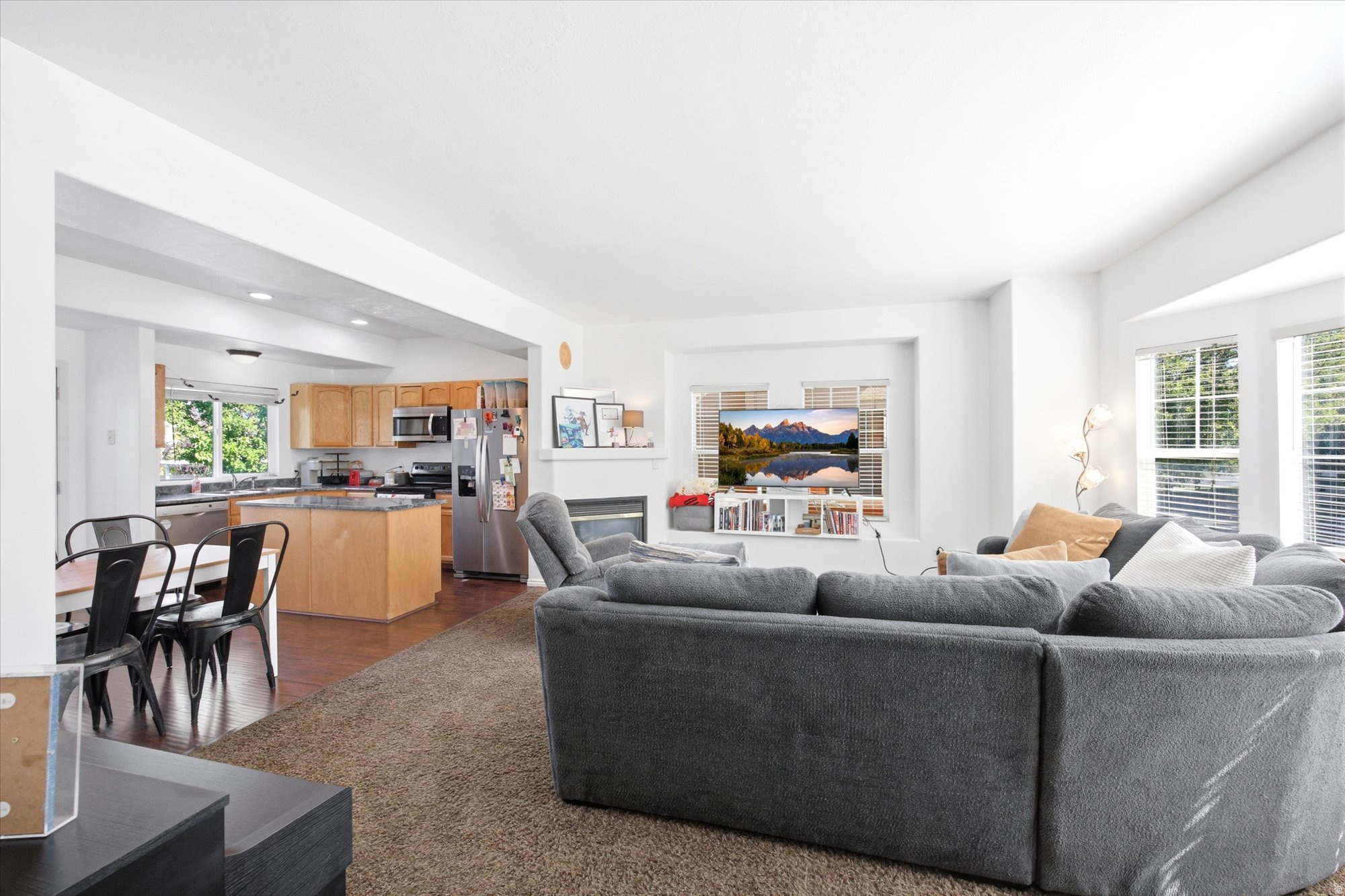 MADISON SQUARE TOWNH - Residential