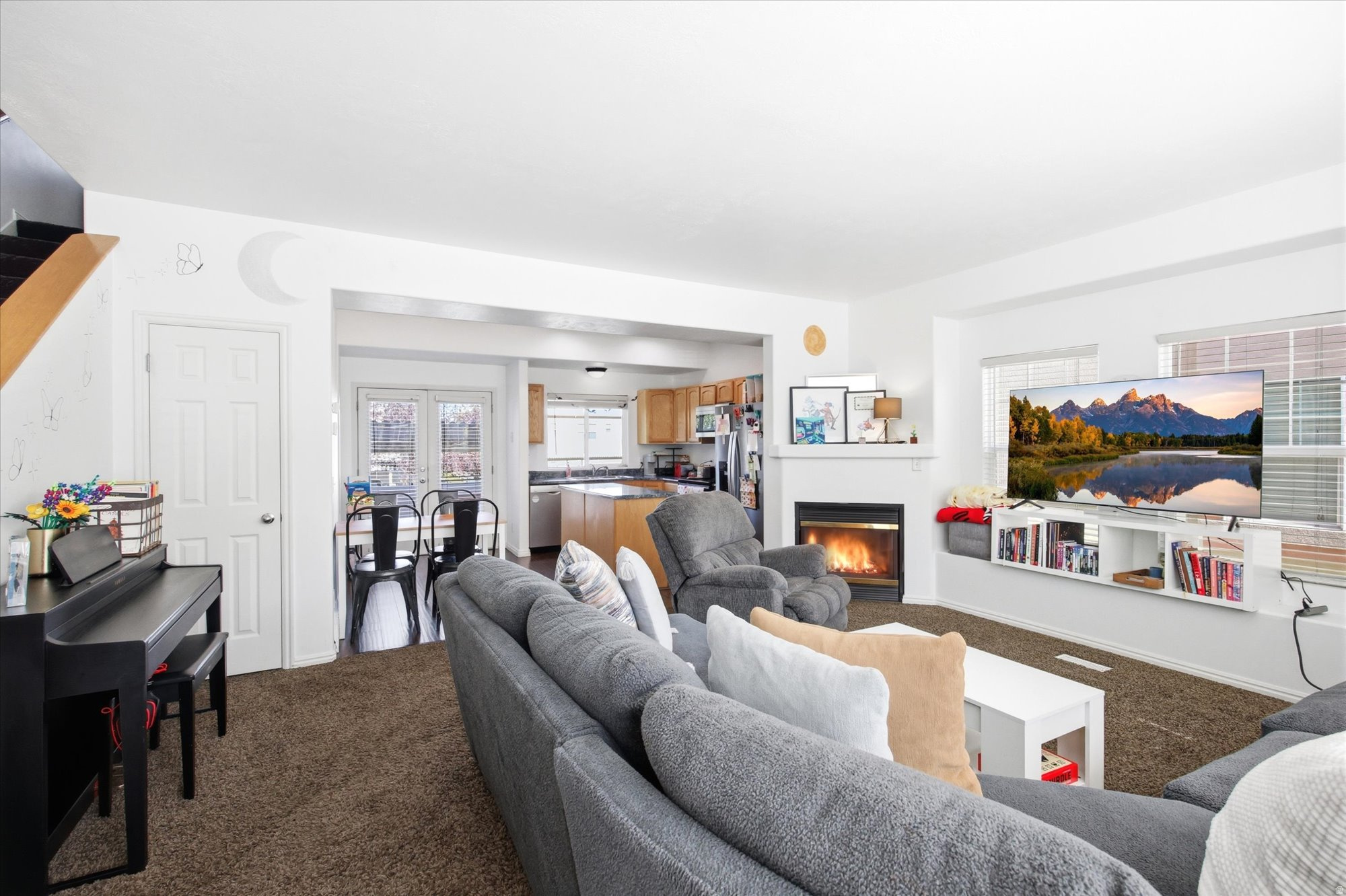 MADISON SQUARE TOWNH - Residential