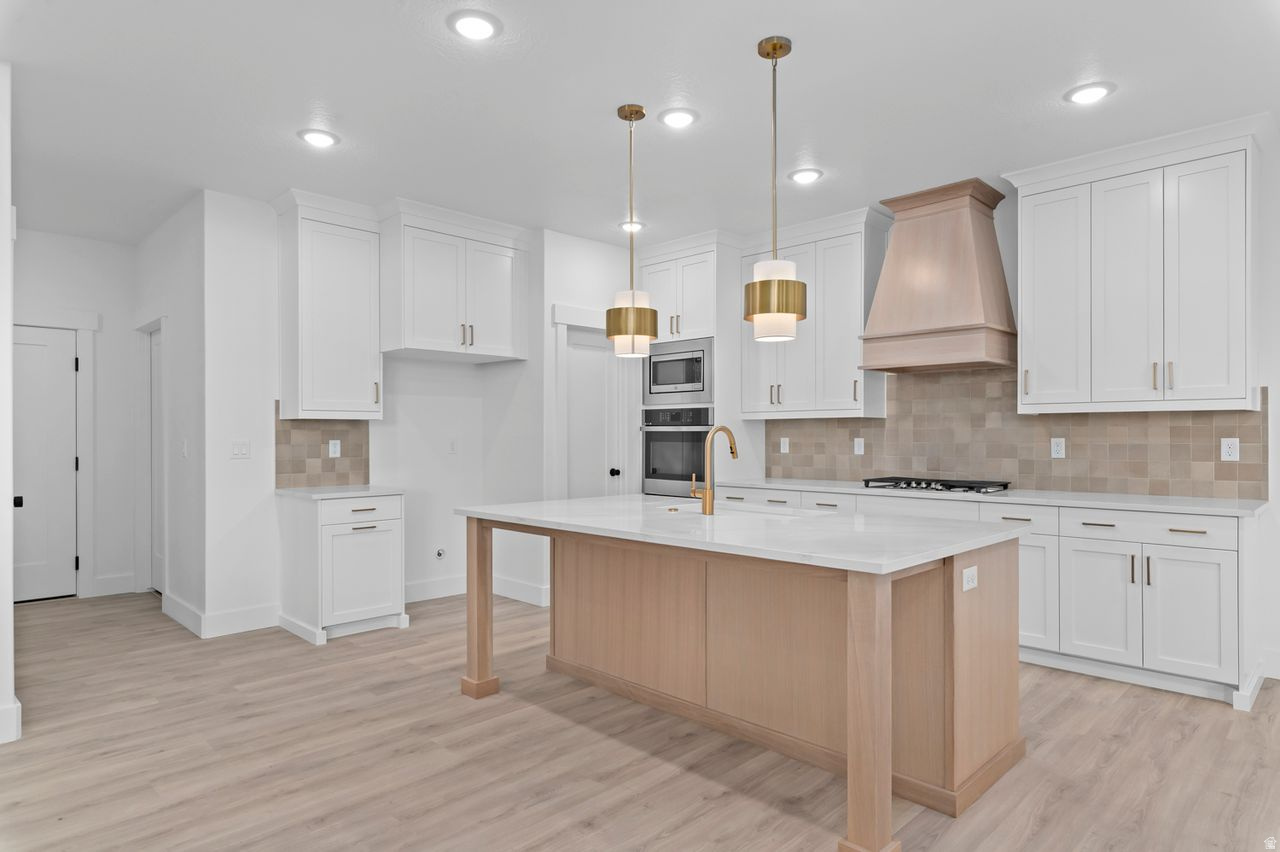 CARSON RIDGE - Residential