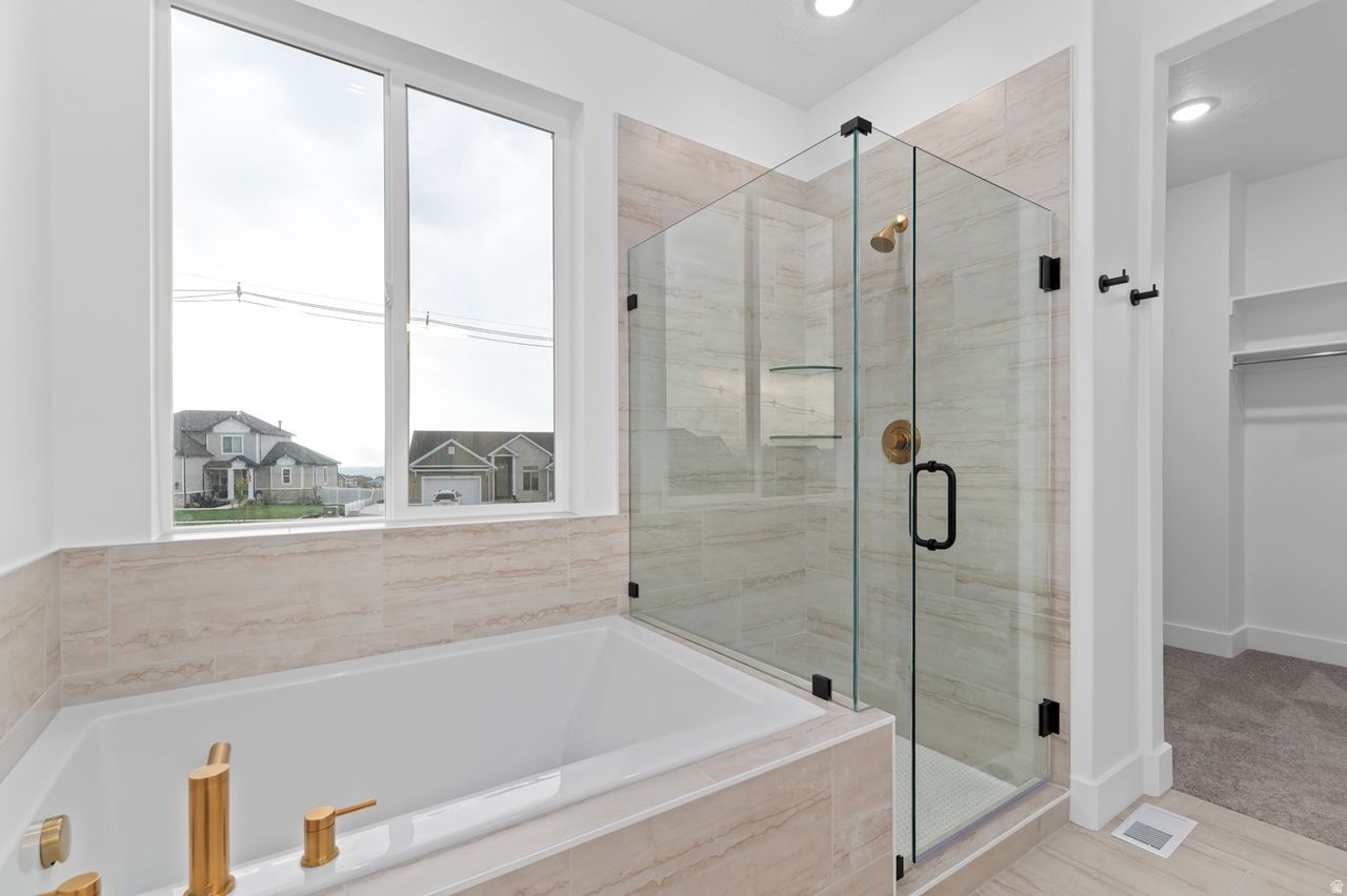CARSON RIDGE - Residential