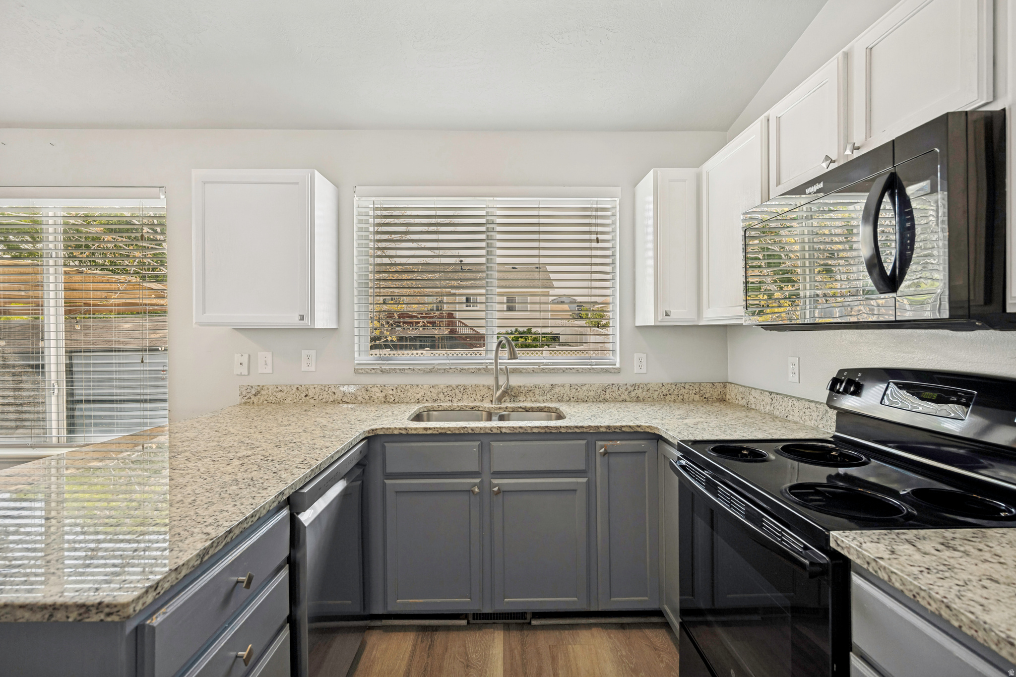 PARK RIDGE - Residential