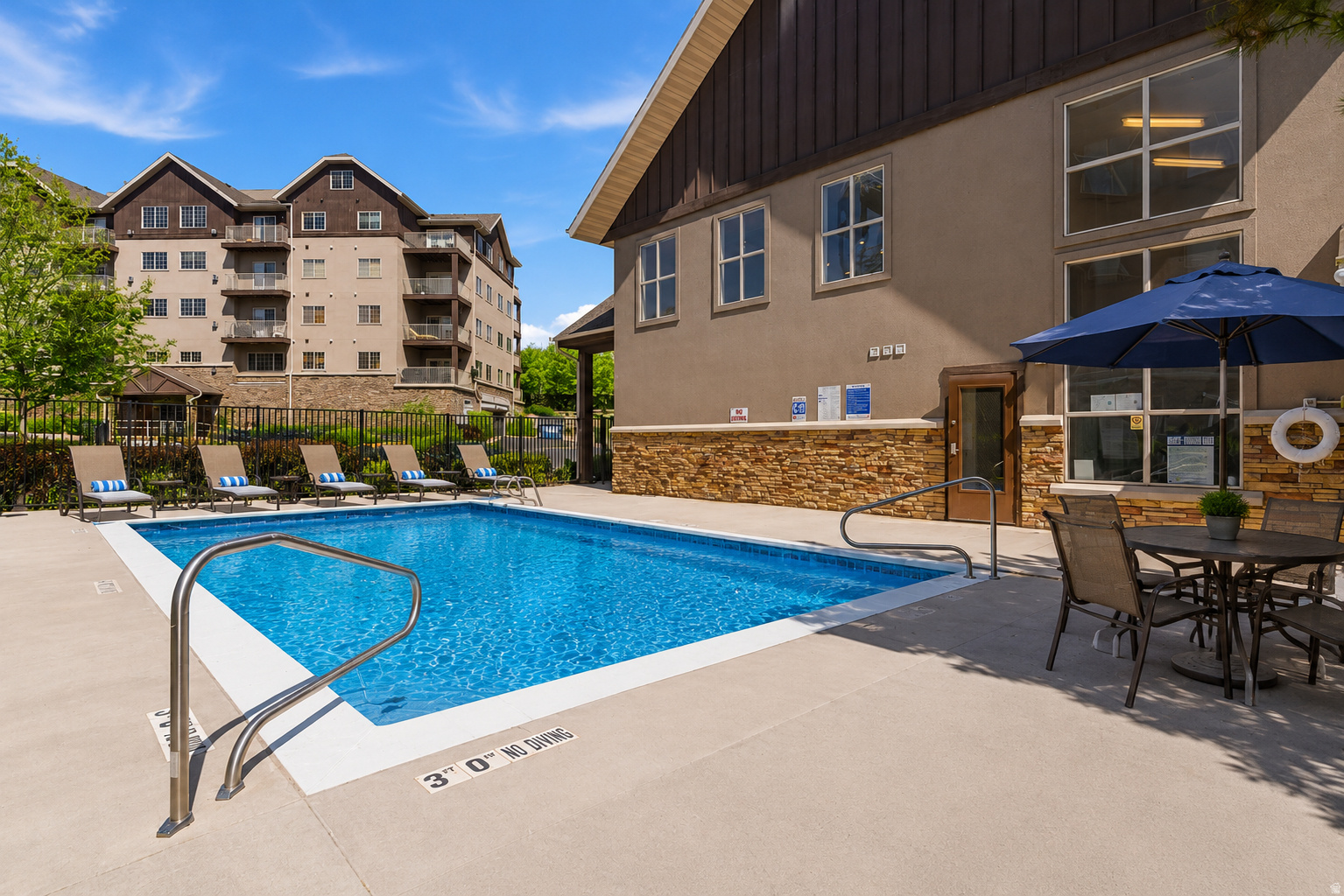 VILLAGES AT WOLF HOLLOW PHASE 3 - Residential