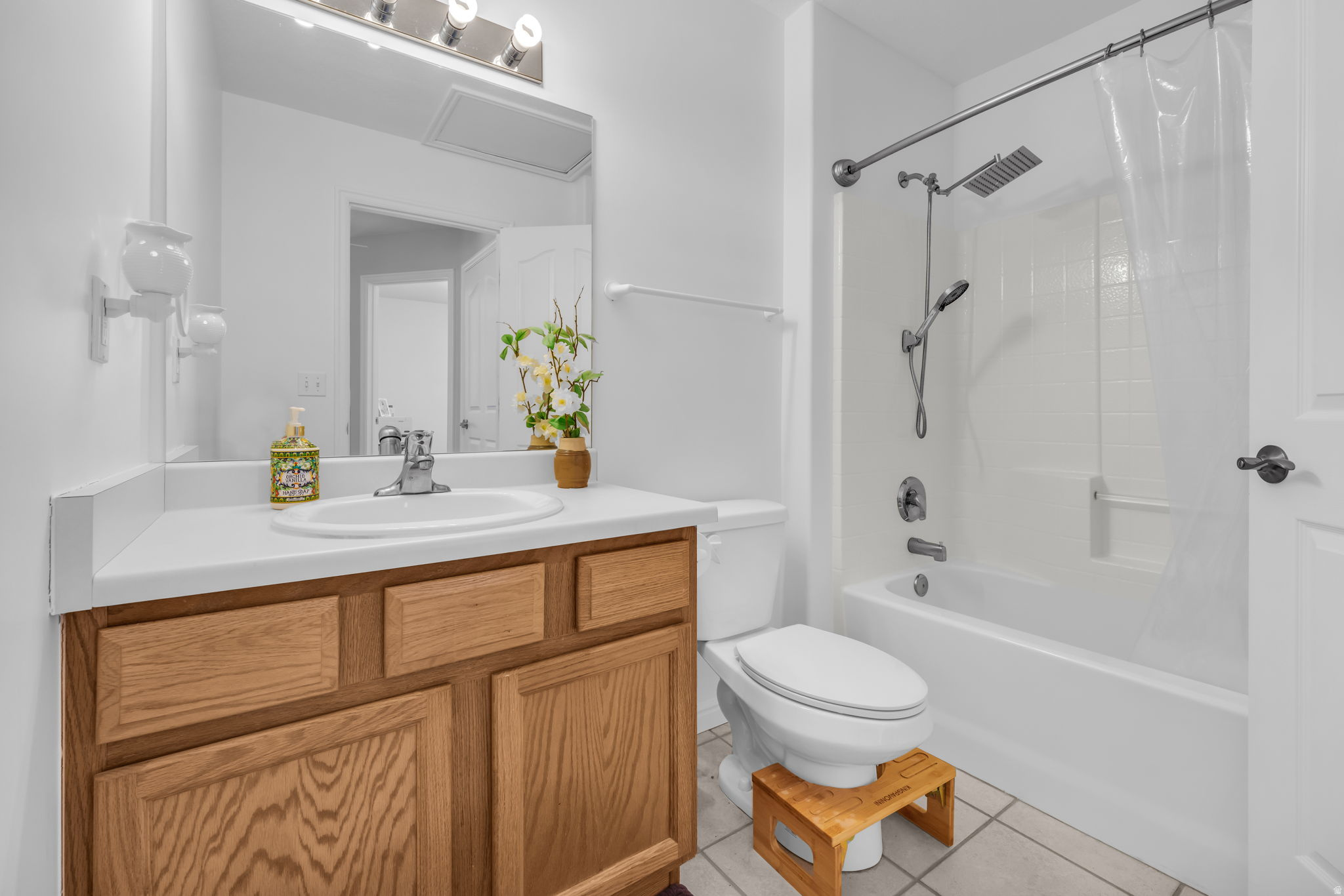 COMPASS RENAISSANCE CONDO - Residential
