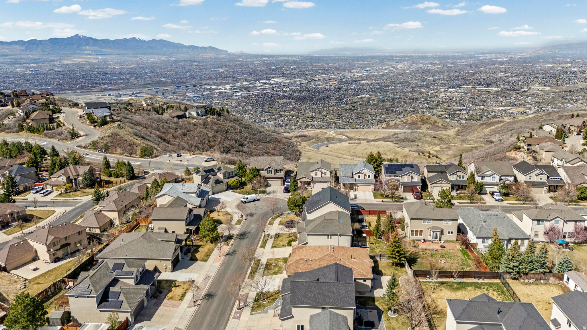 OAK VISTA AT SUNCREST - Residential